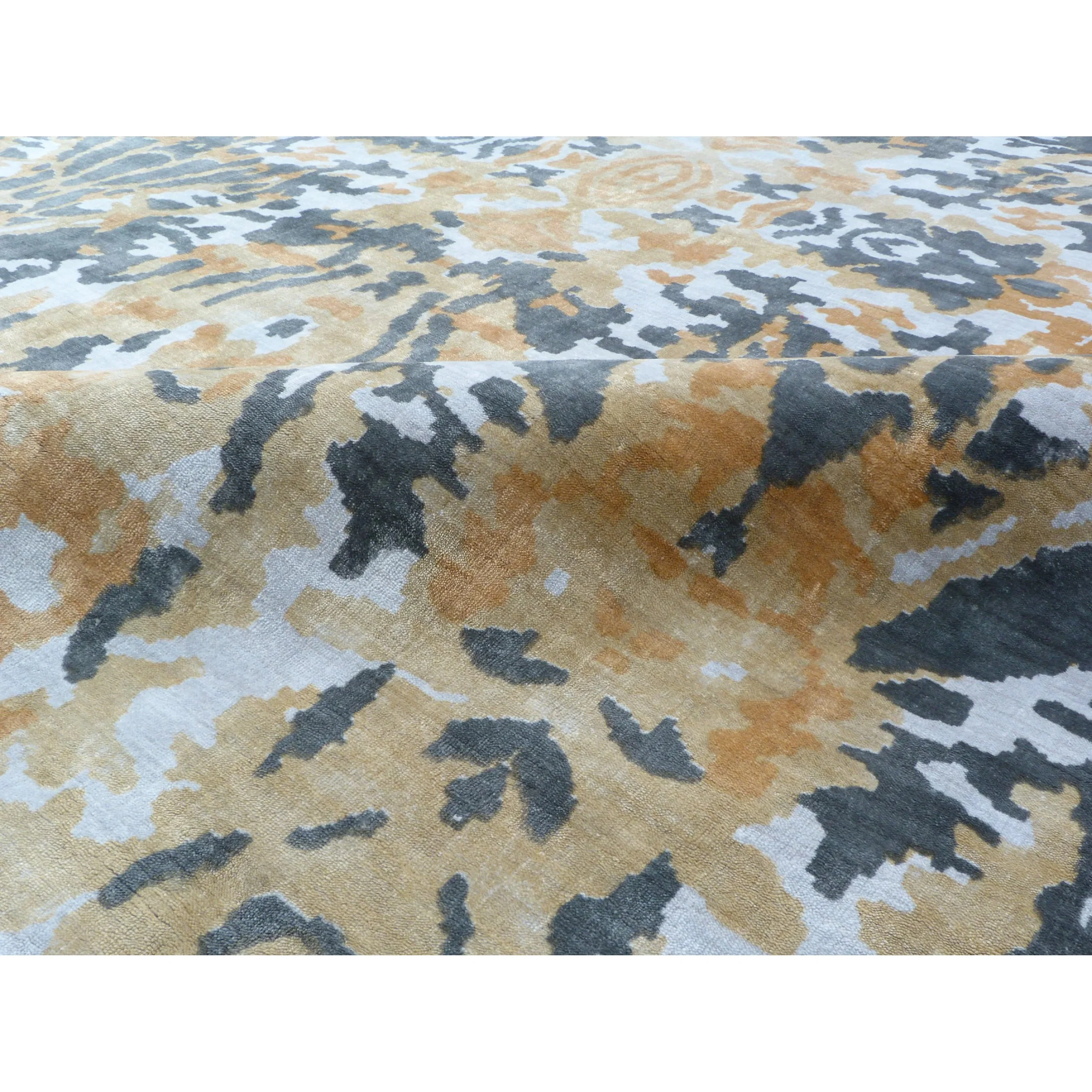 Cassina Rug IV - Image 2