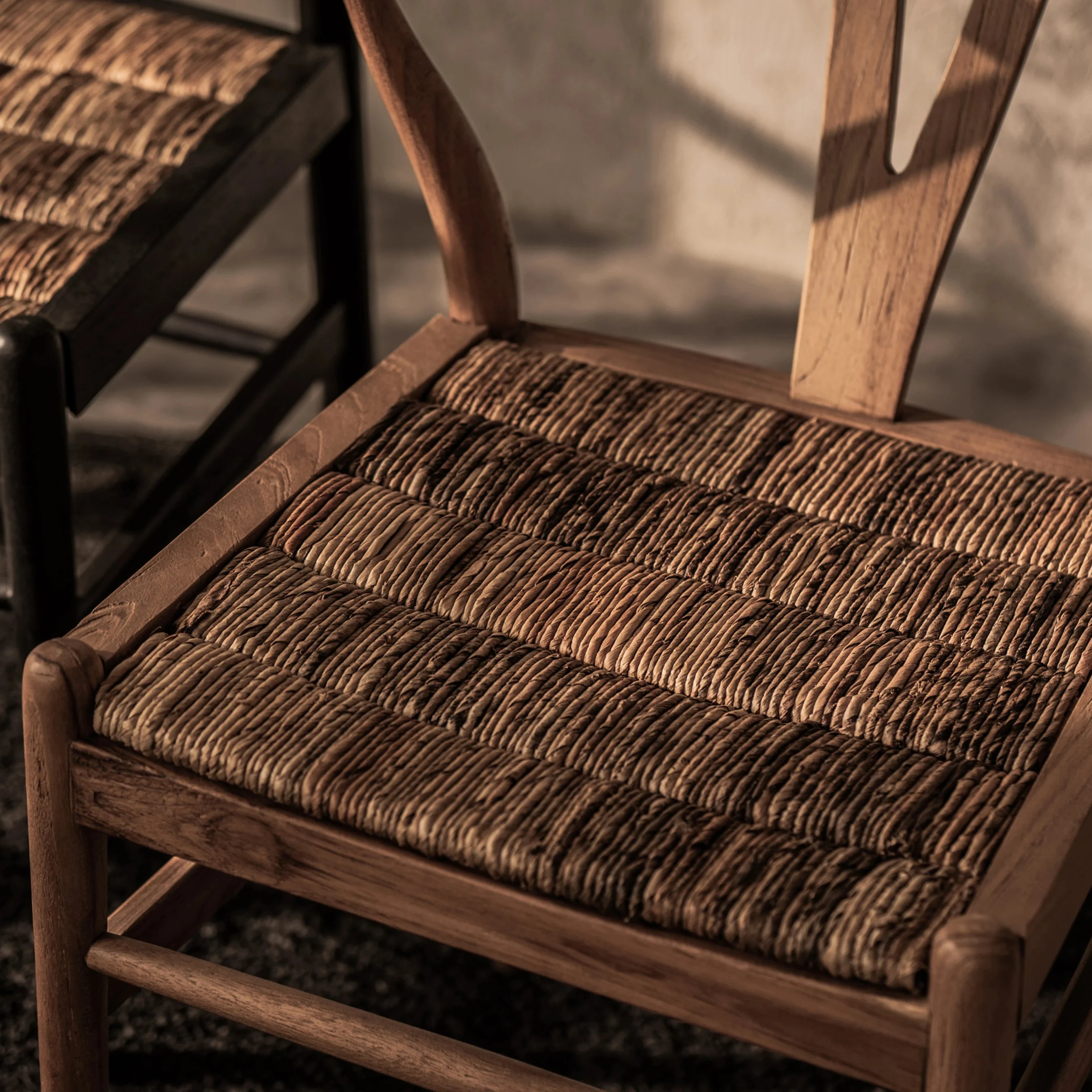 Caterpillar Chair - Image 3