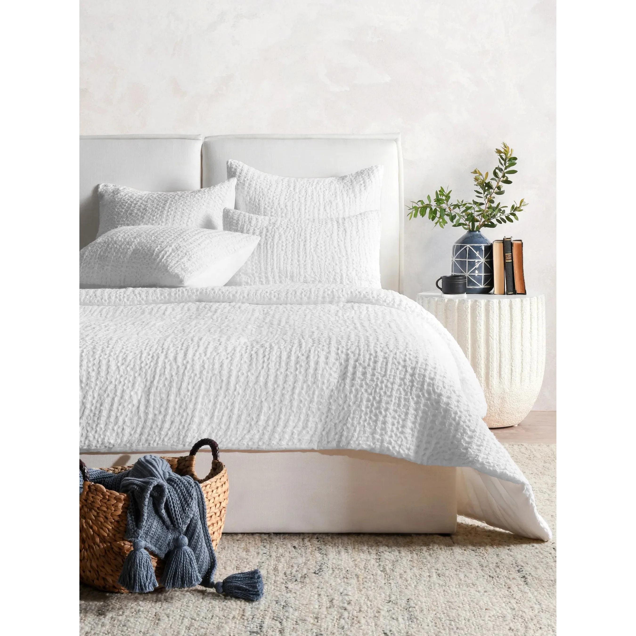Claire Linen White King Quilt - Image 11