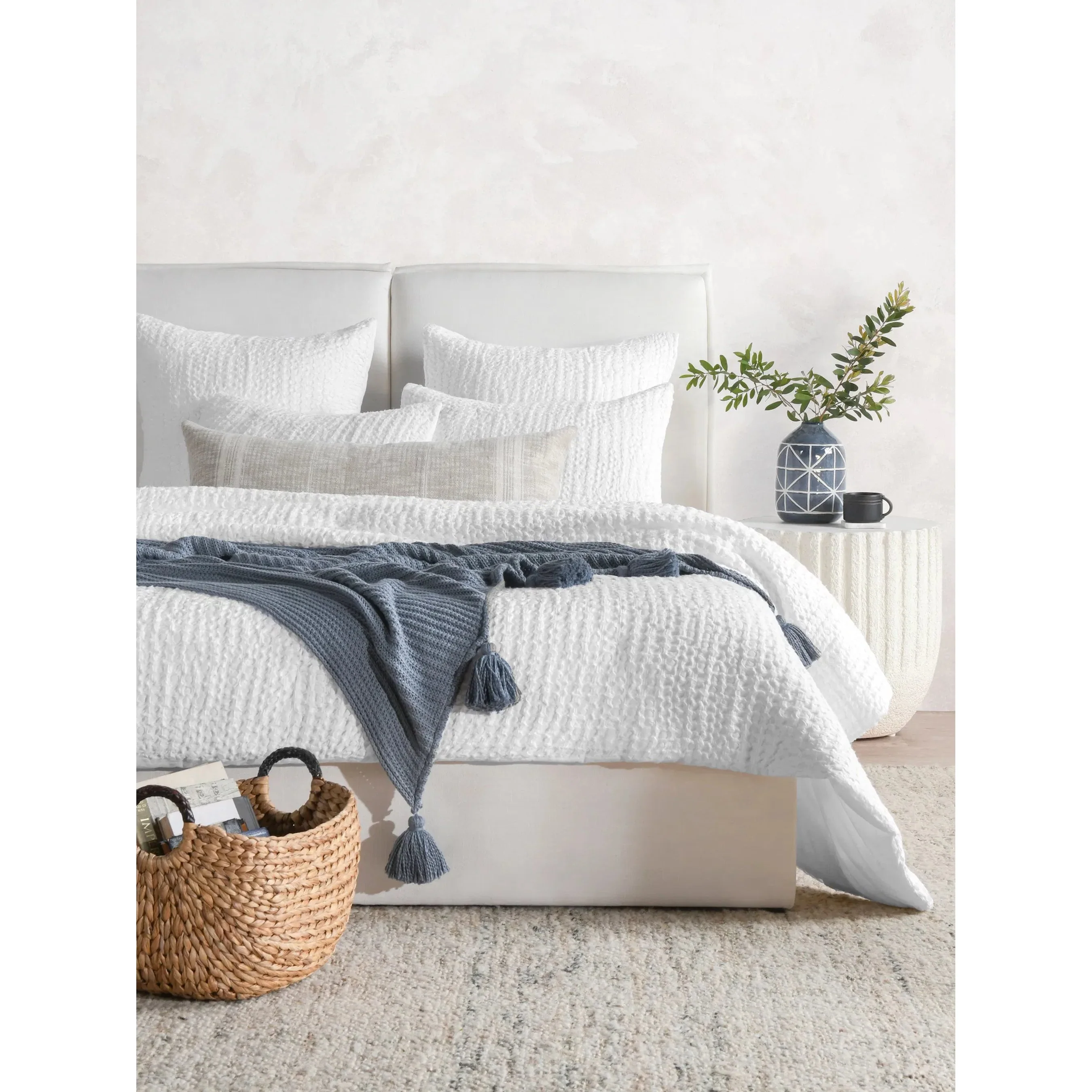 Claire Linen White King Quilt - Image 9