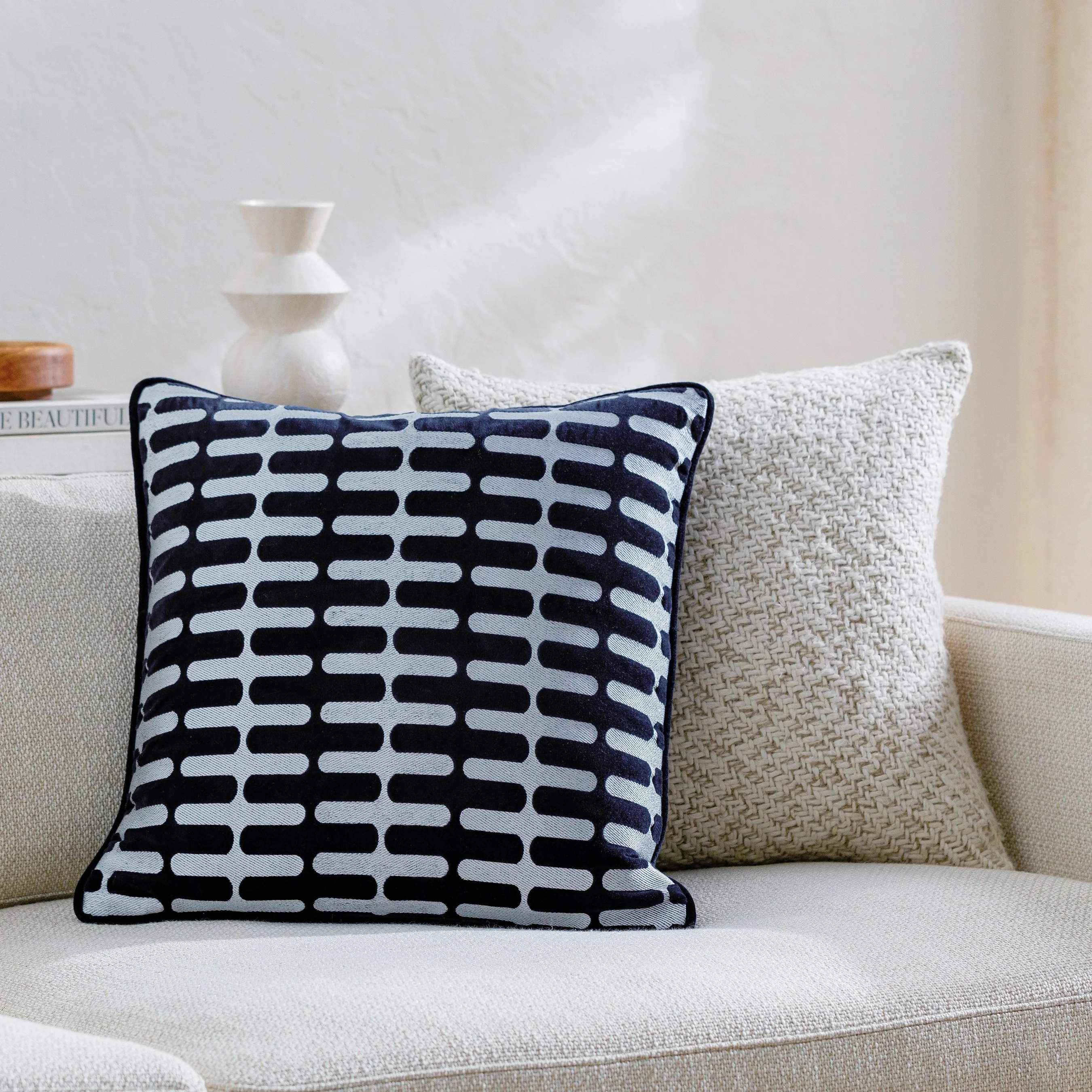 Connecticut Pillow - 485978 - Image 8