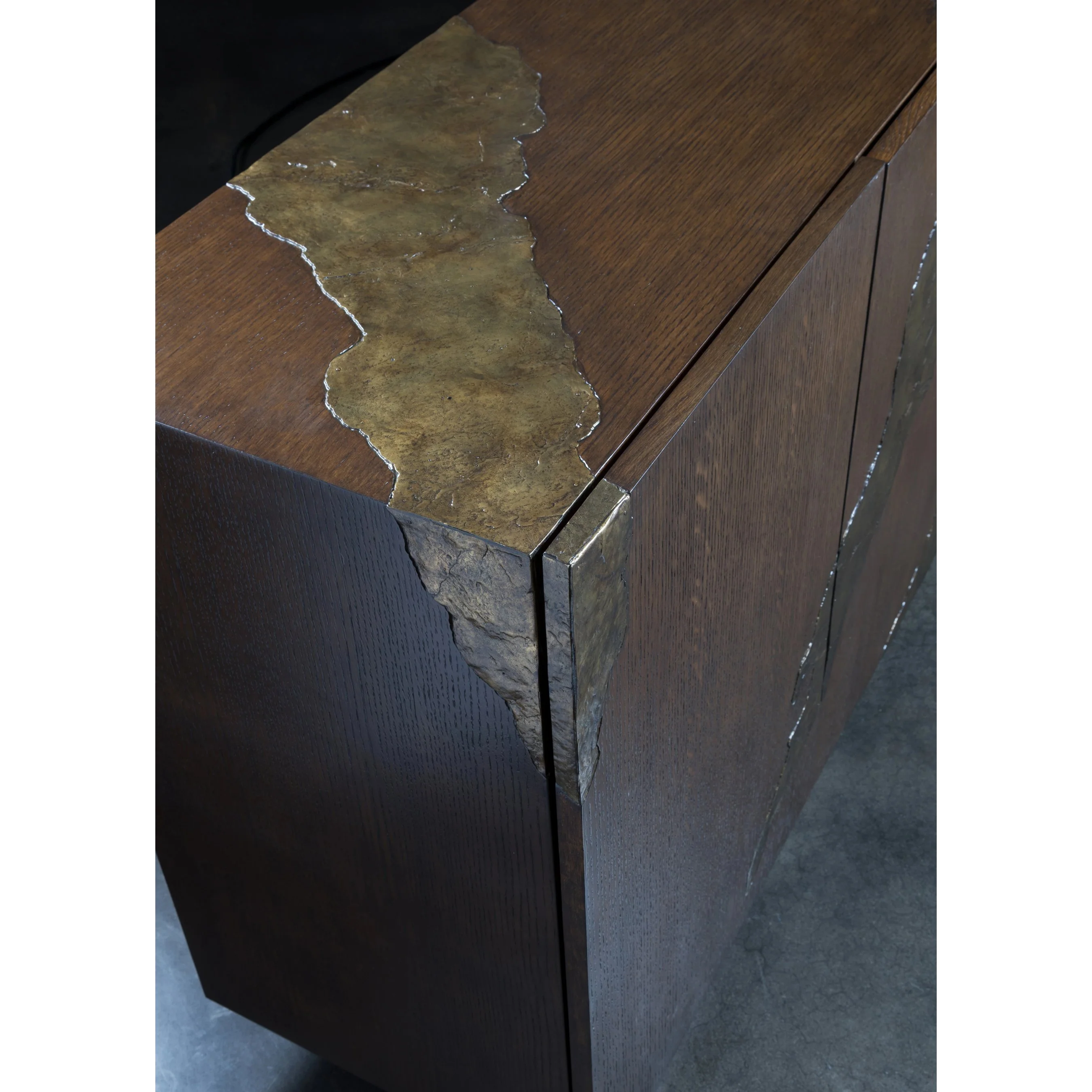 Contango Media Console - Image 4