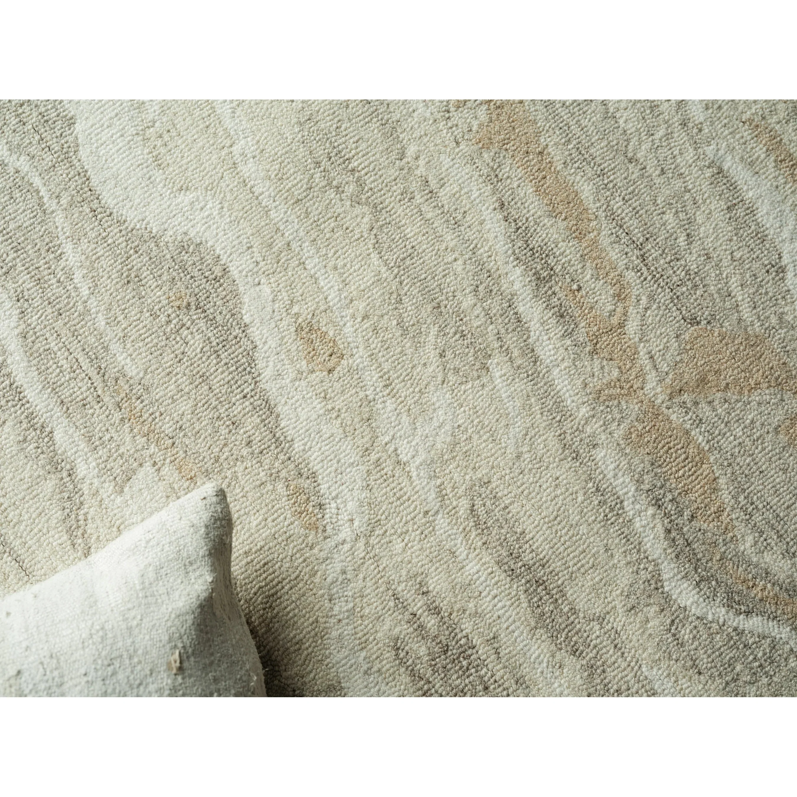 Cortero Pattern Rug - Image 19