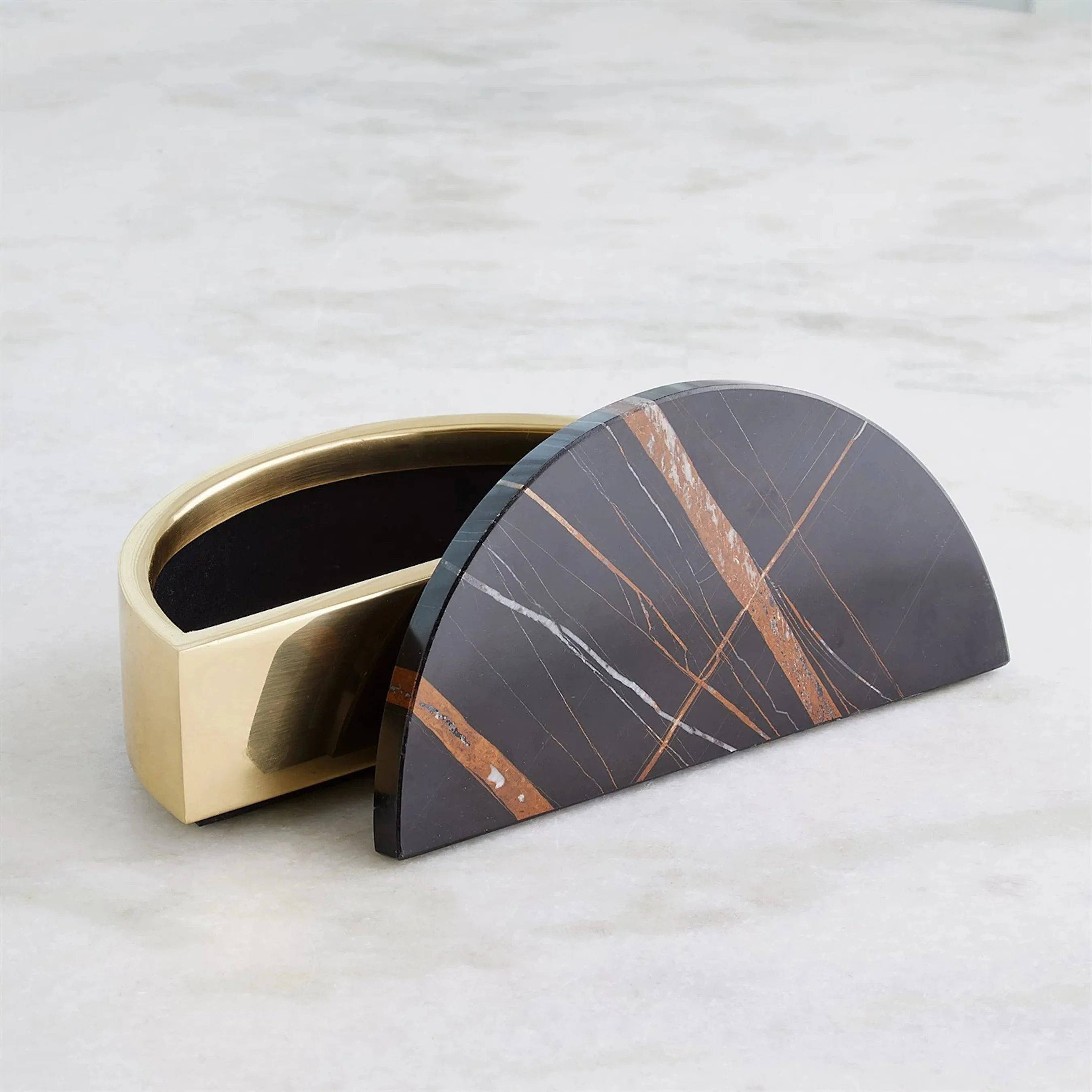 Cosmopolitan Crescent Box - Image 3