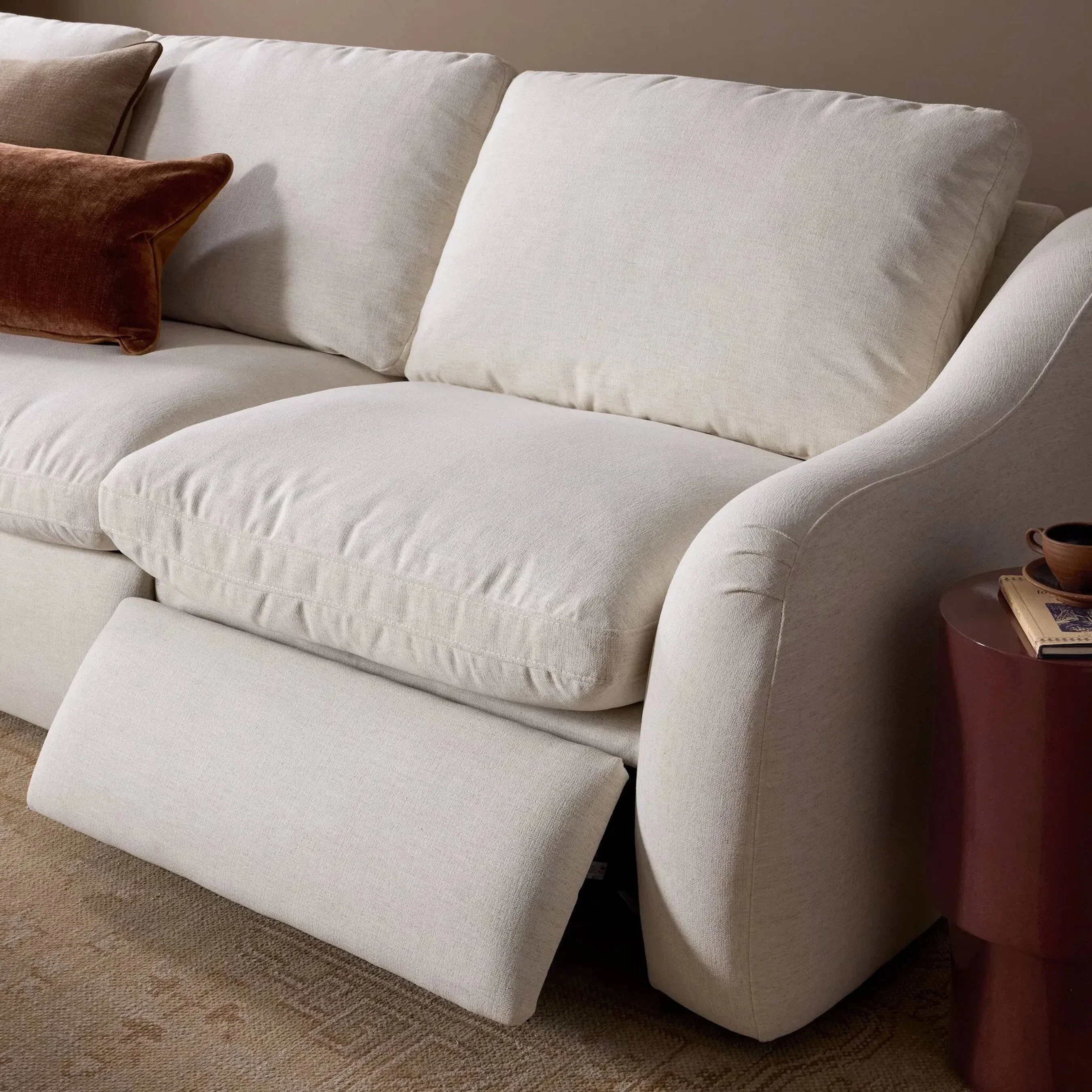 Crawford Power Recliner 3-Piece Sectional Sofa - Image 10