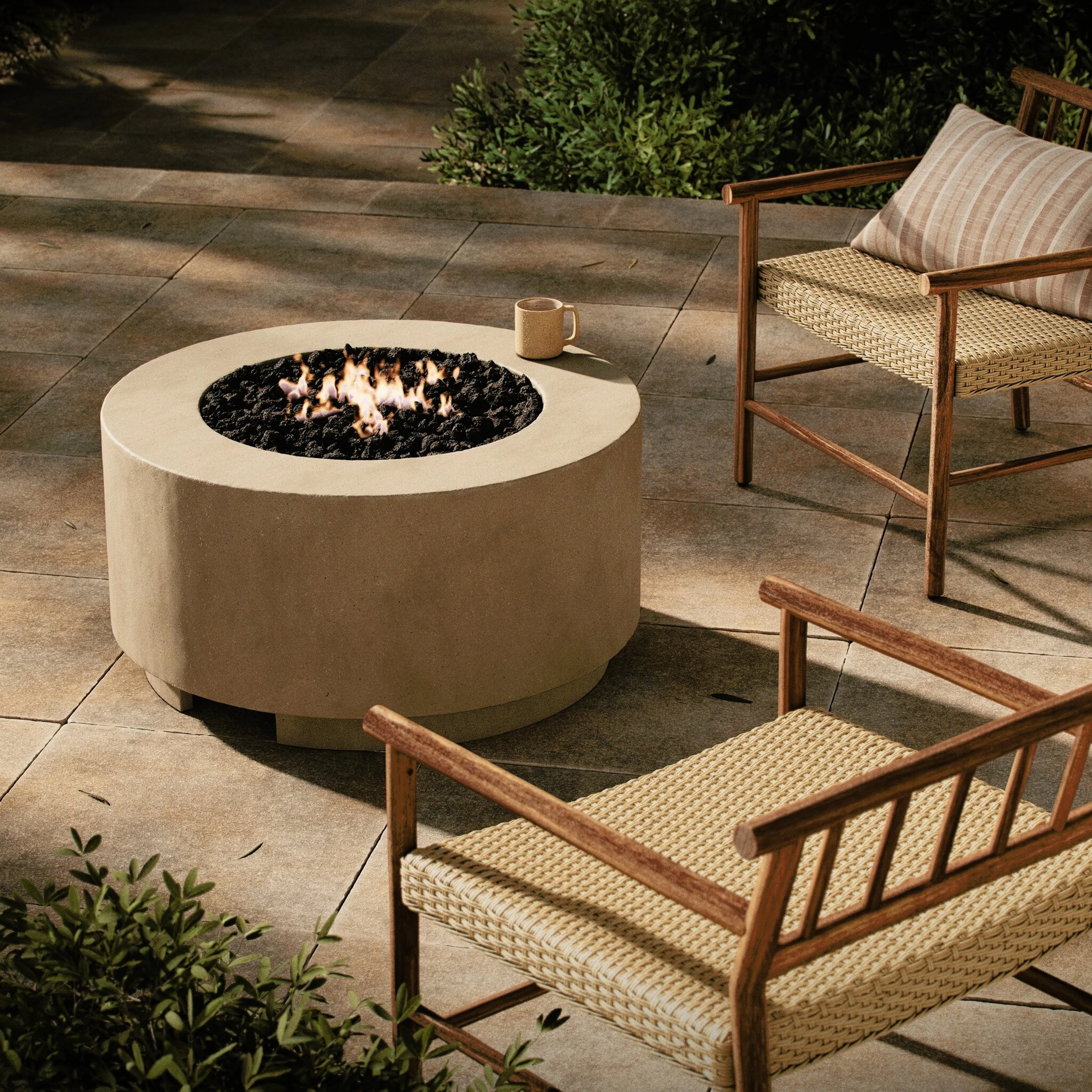 Damian Outdoor Fire Table - Image 21