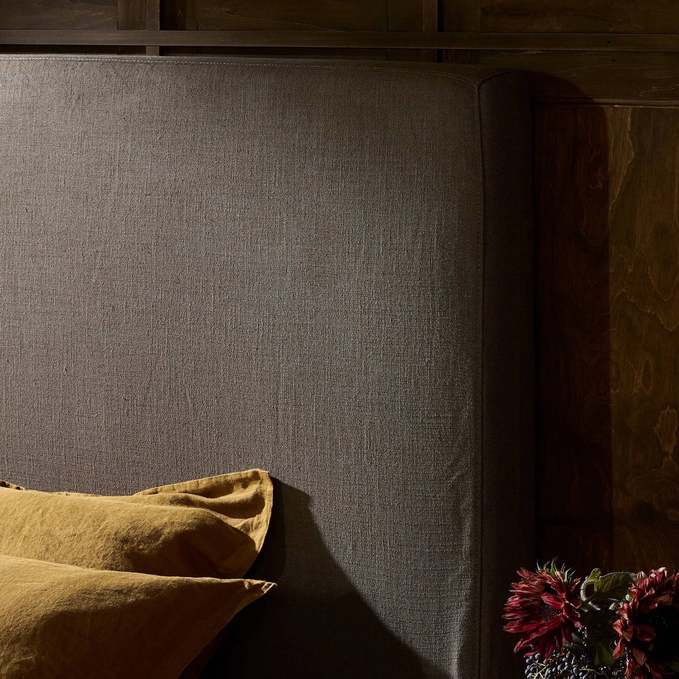 Daphne Slipcover Bed - Image 31