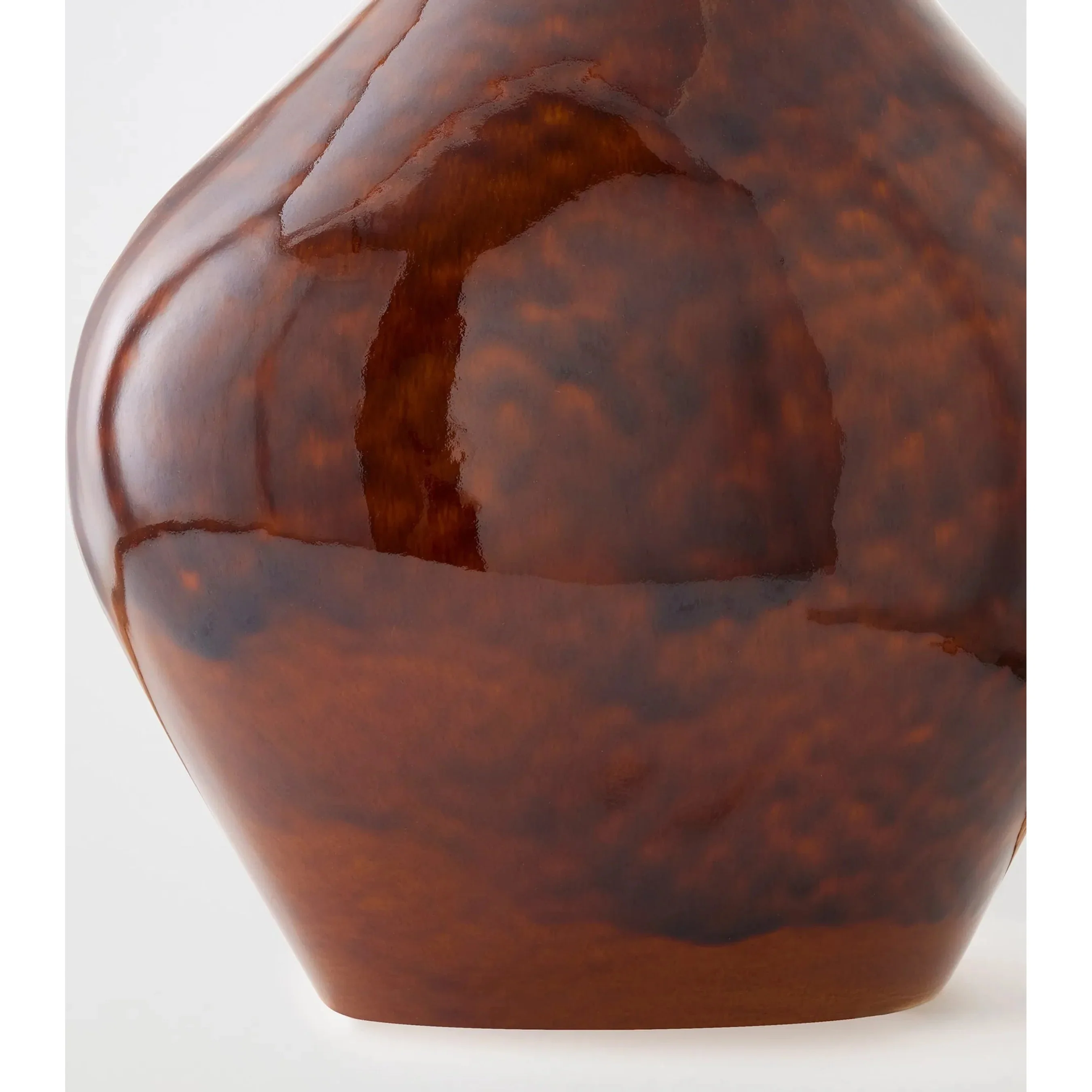Demure Vase - Image 4