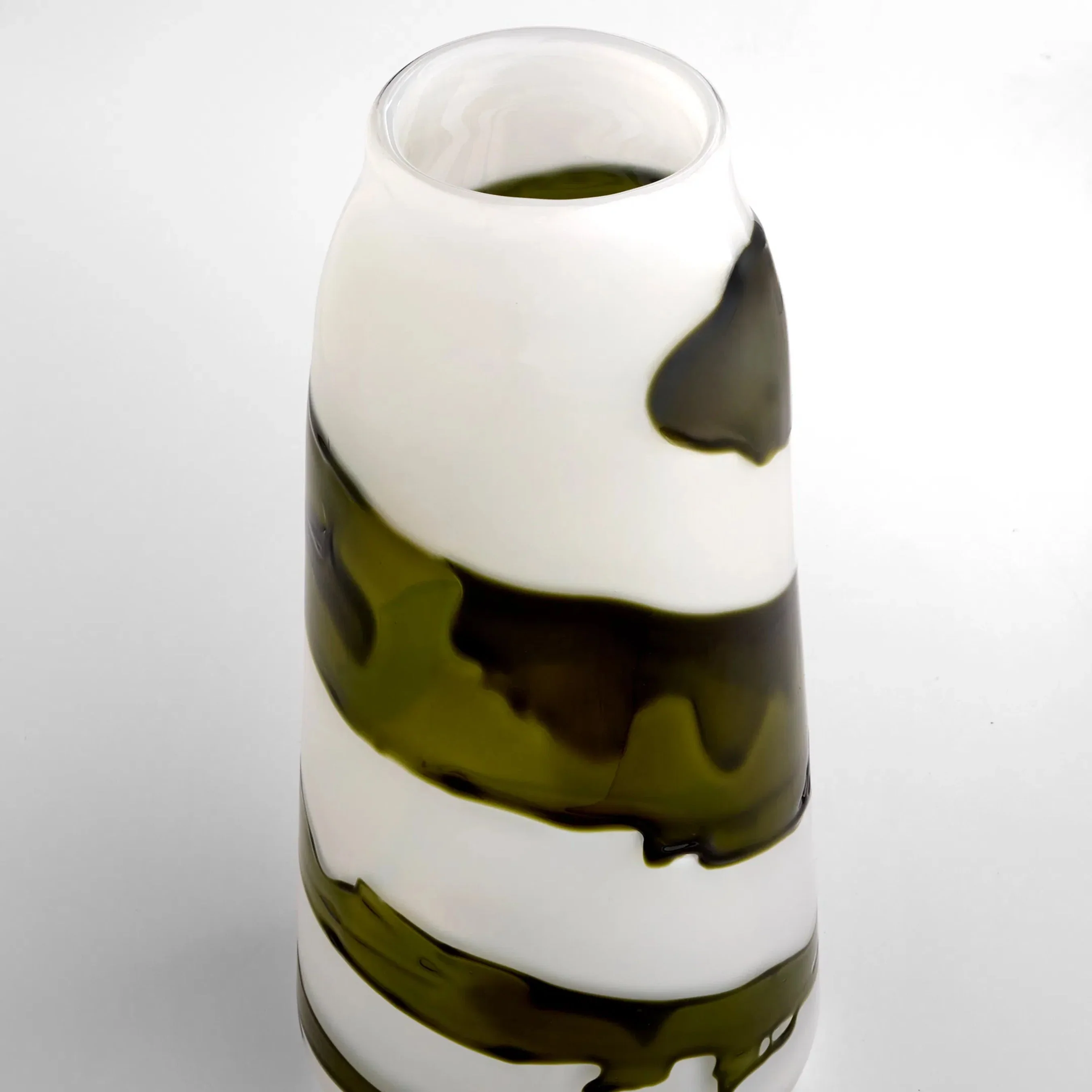 Denali Vase - Image 4