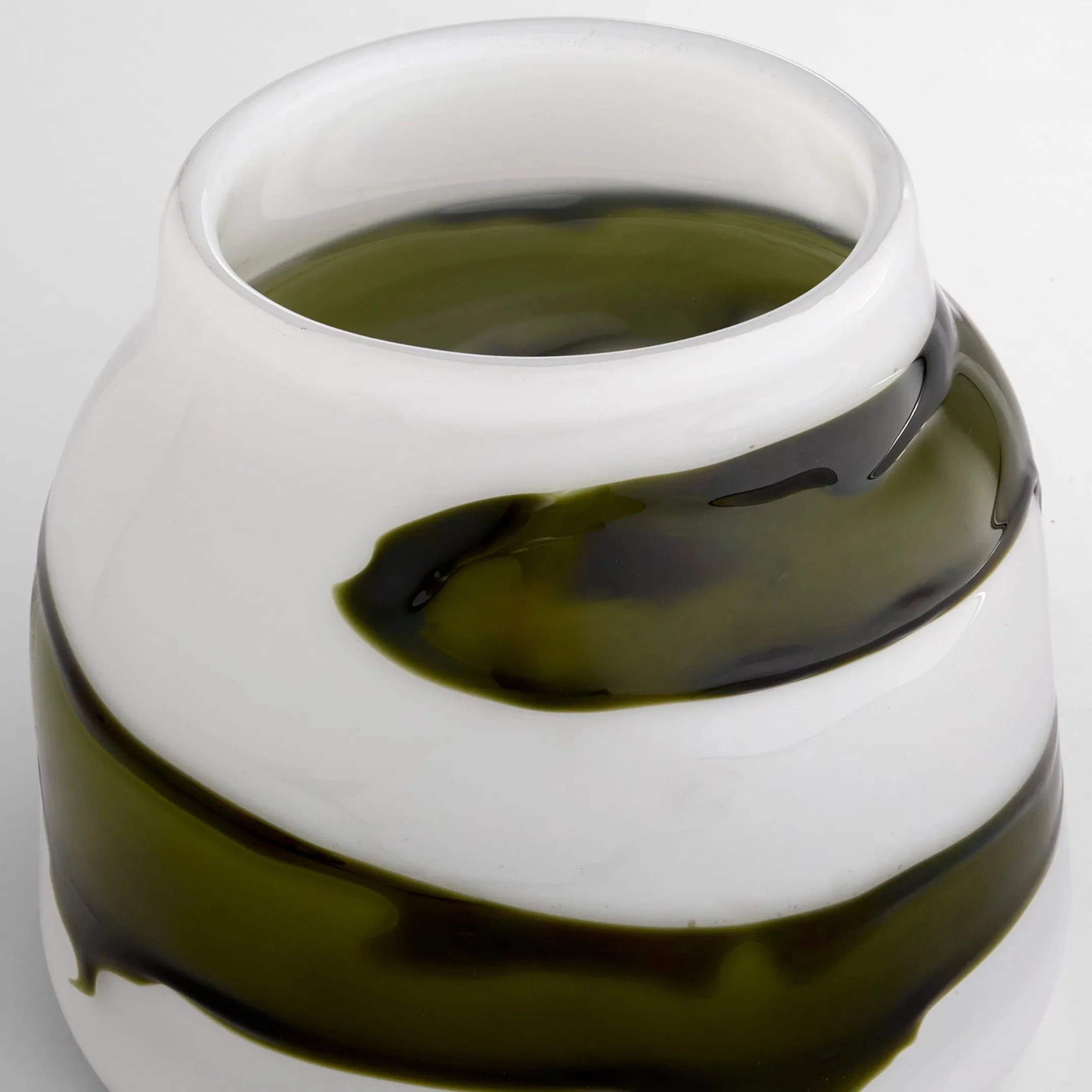 Denali Vase - Image 6