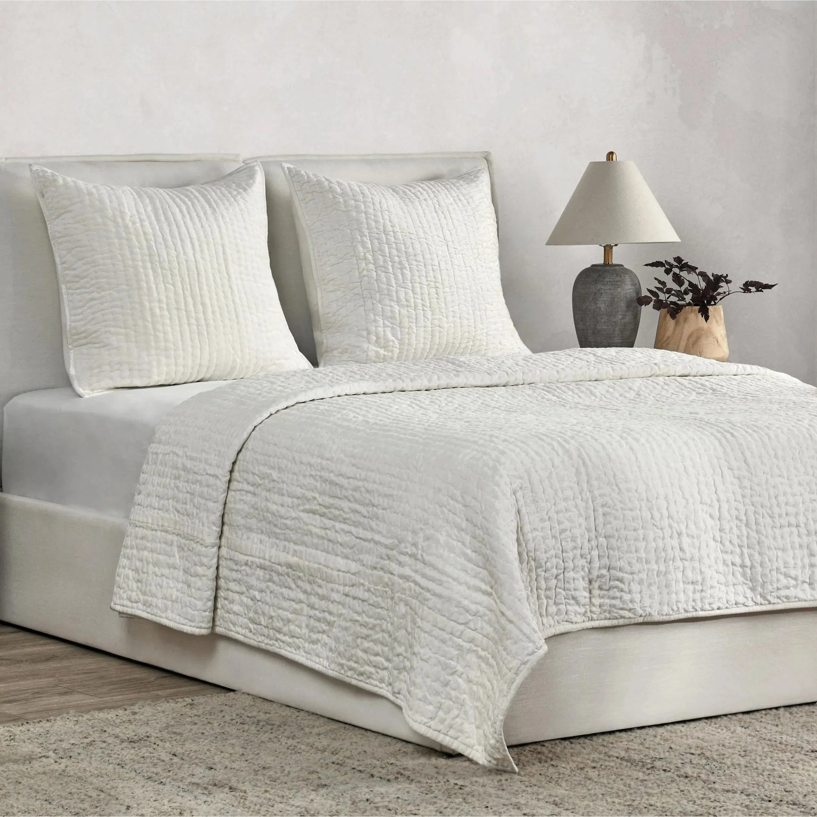 Dimitry 100% Rayon Velvet Bay Pillow - Image 127