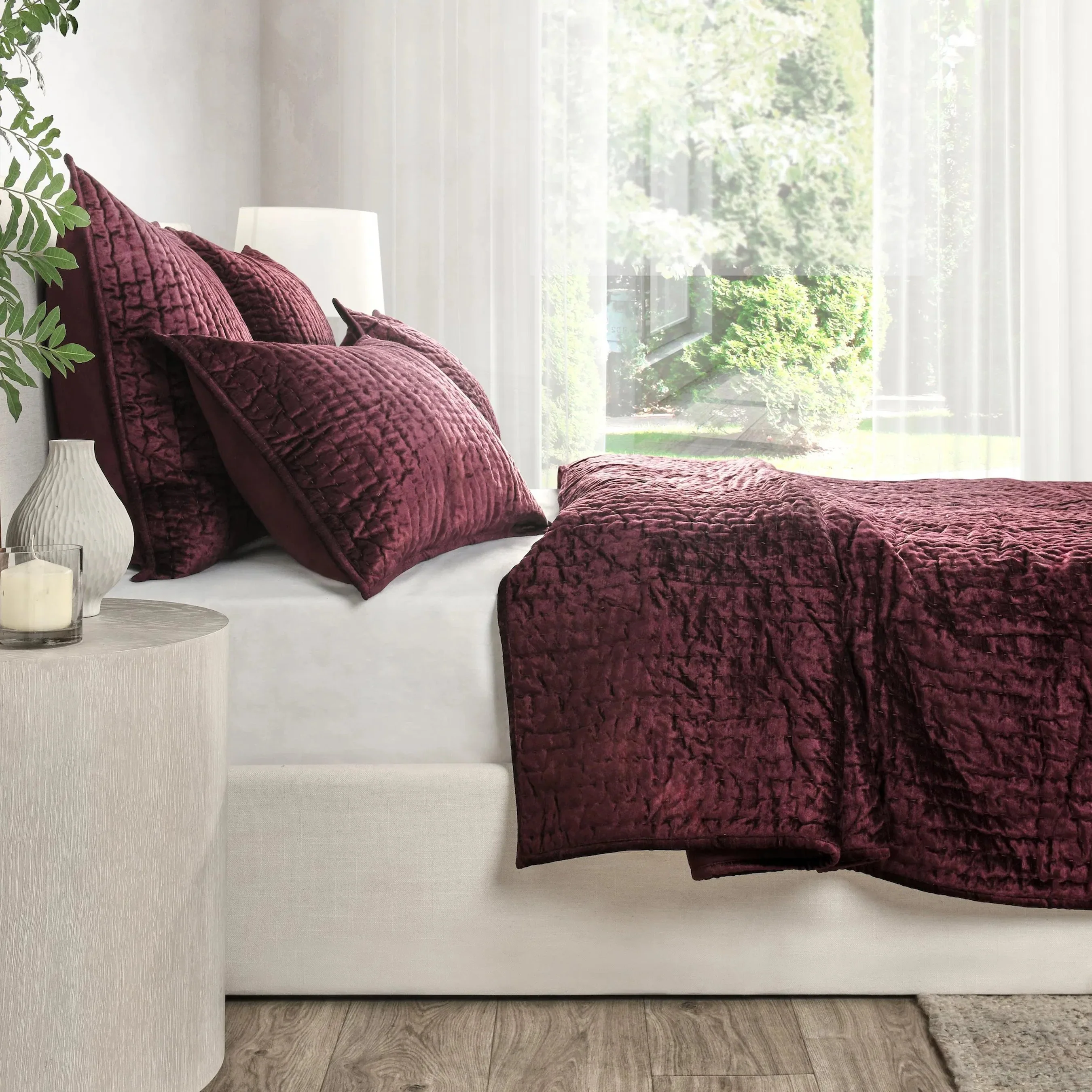 Dimitry 100% Rayon Velvet Bay Quilt - Image 67