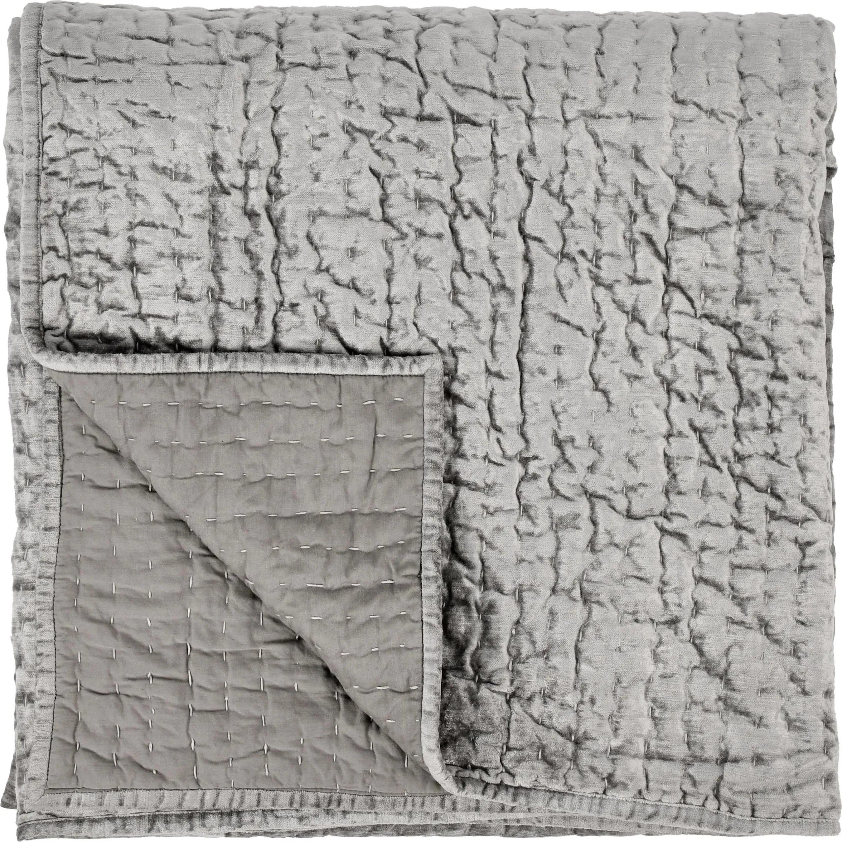 Dimitry 100% Rayon Velvet Bay Quilt - Image 9