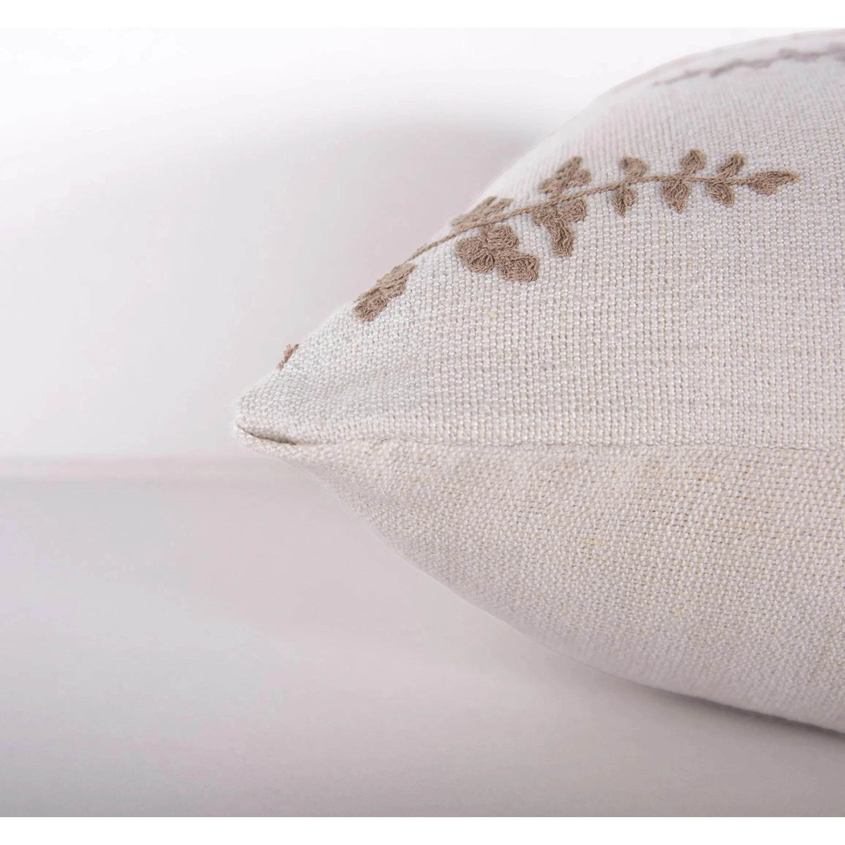 Duchesne Indoor/Outdoor Pillow - Image 4