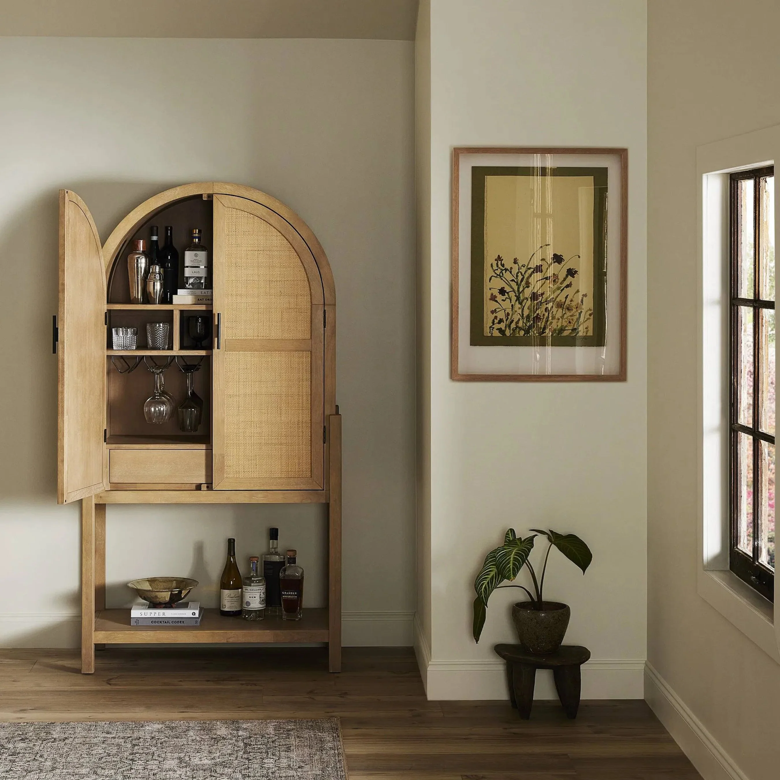 Dulane Bar Cabinet - Image 7