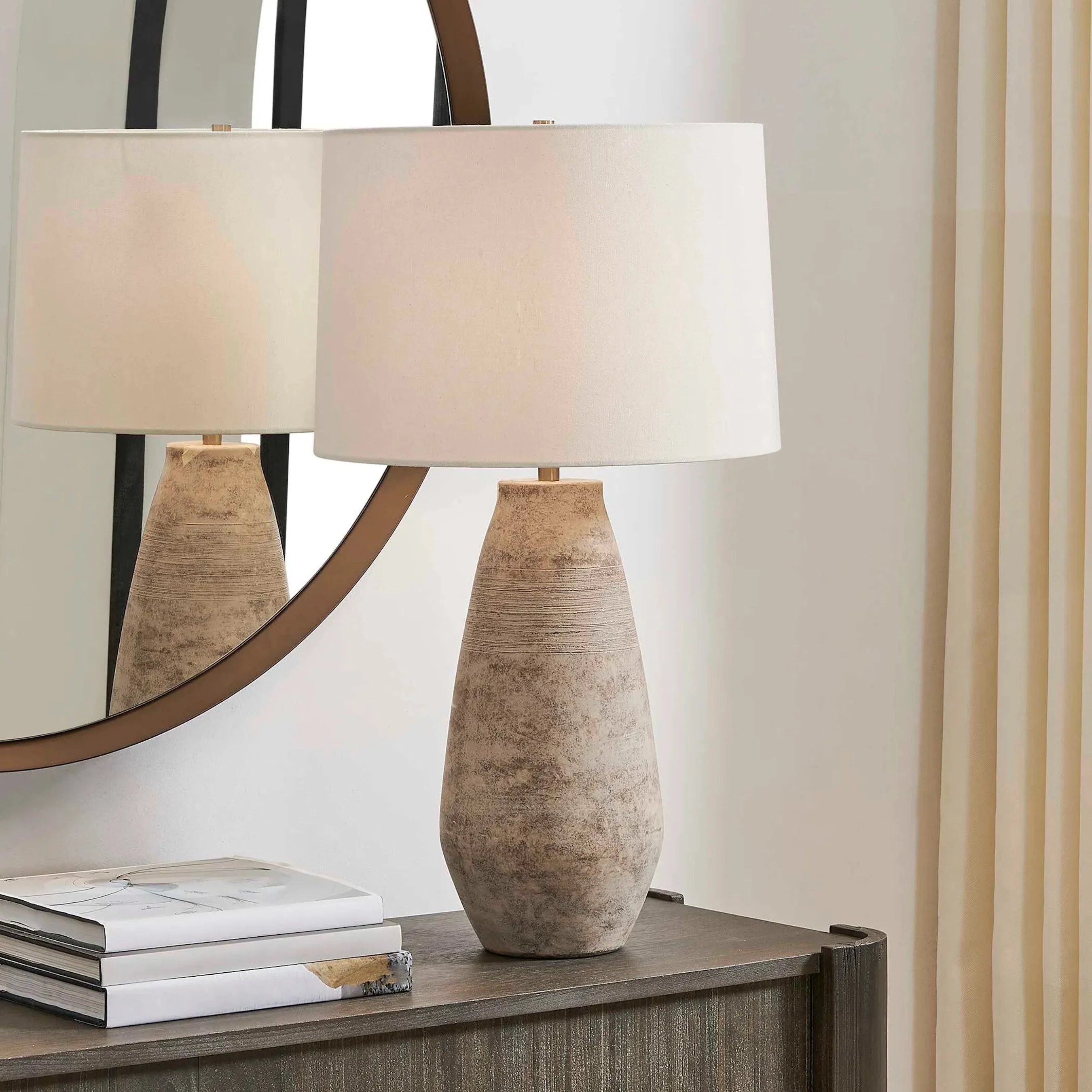 Dunford Aged Table Lamp - Image 4