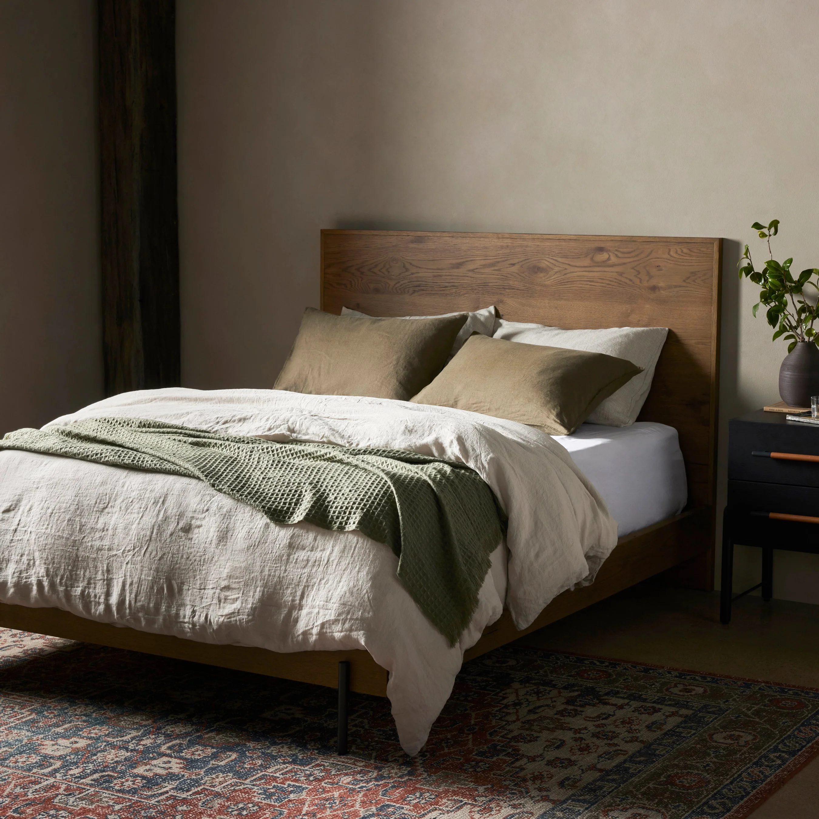 Eaton Bed - Image 22