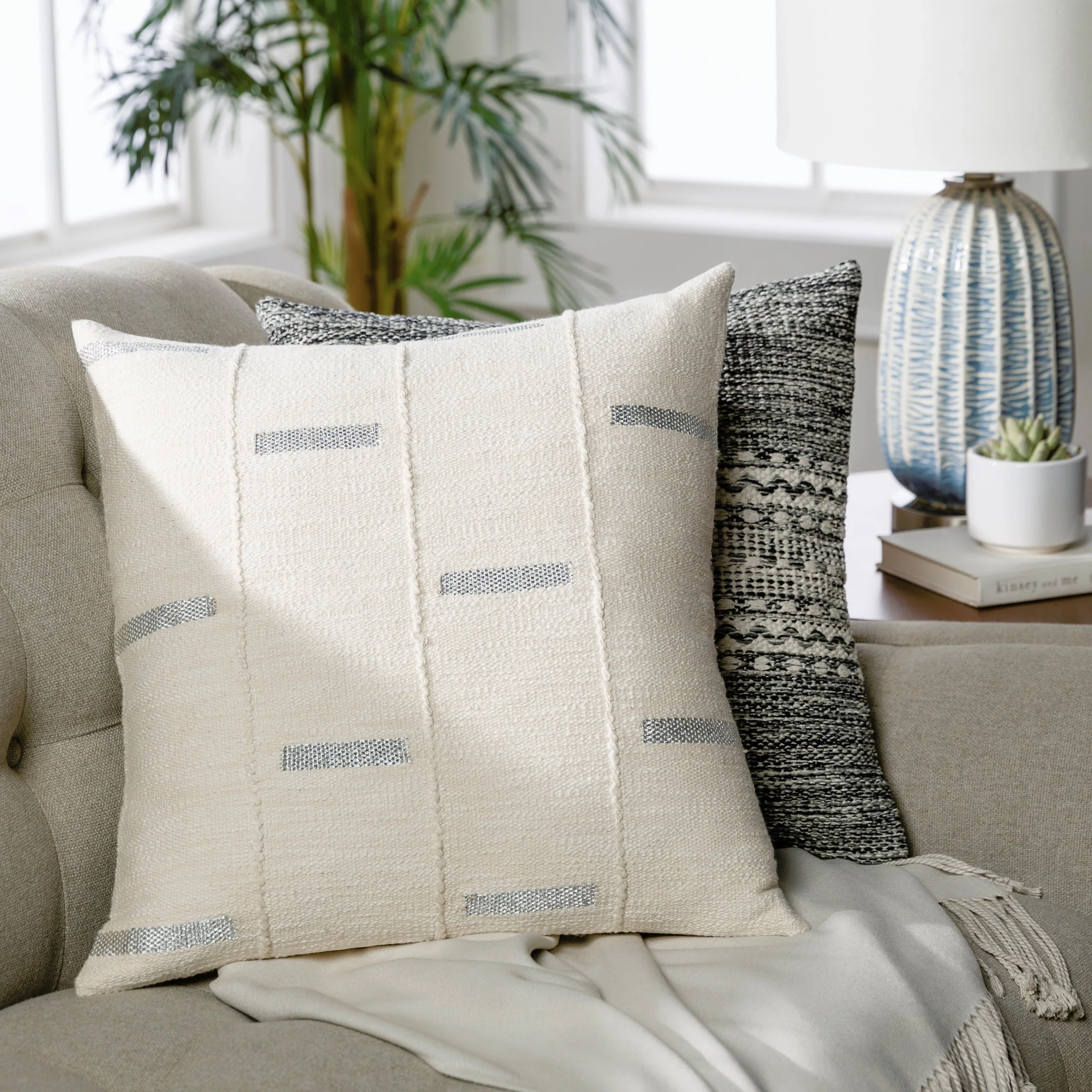 Ekon Pillow - 13798 - Image 5