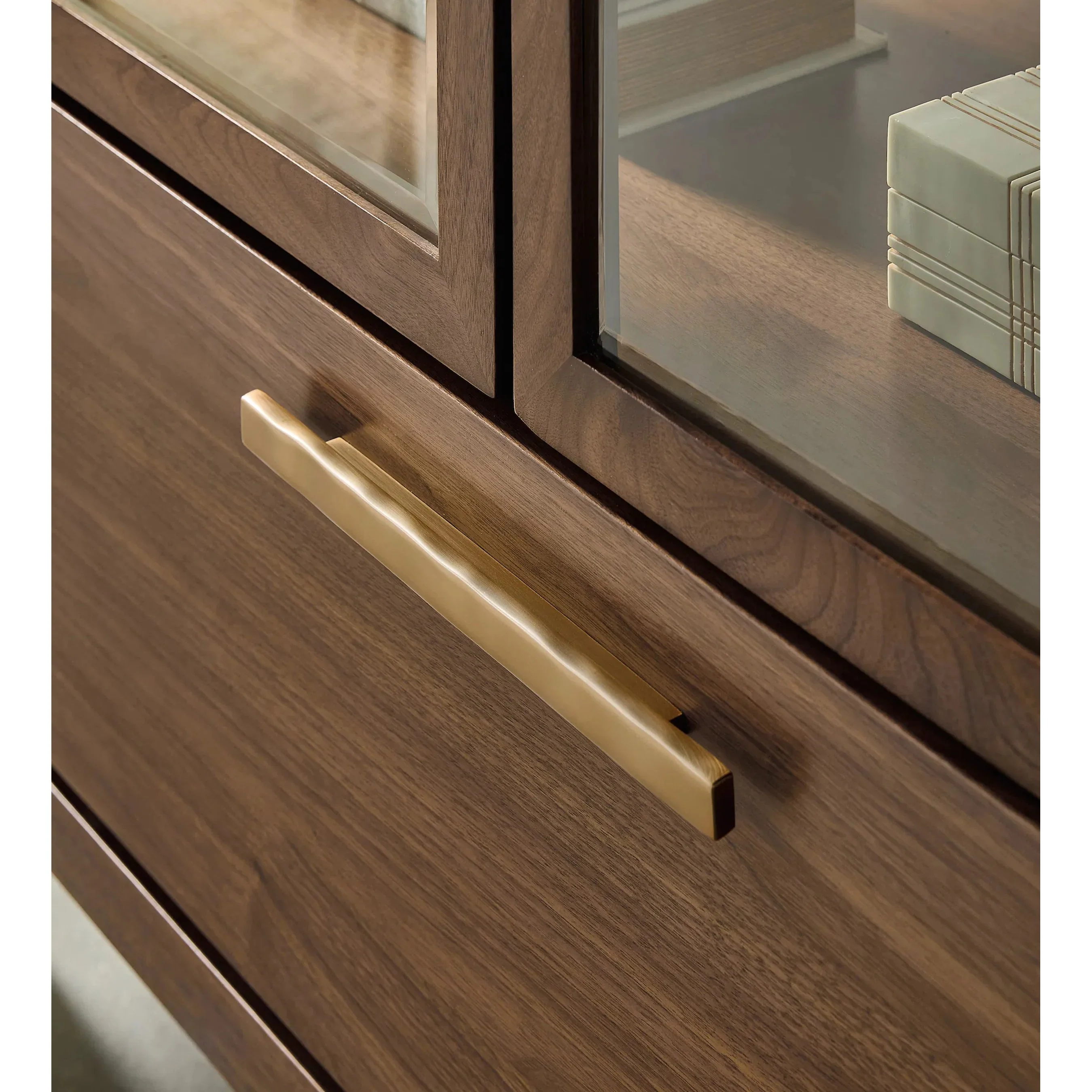 Eleana Display Cabinet - Image 6