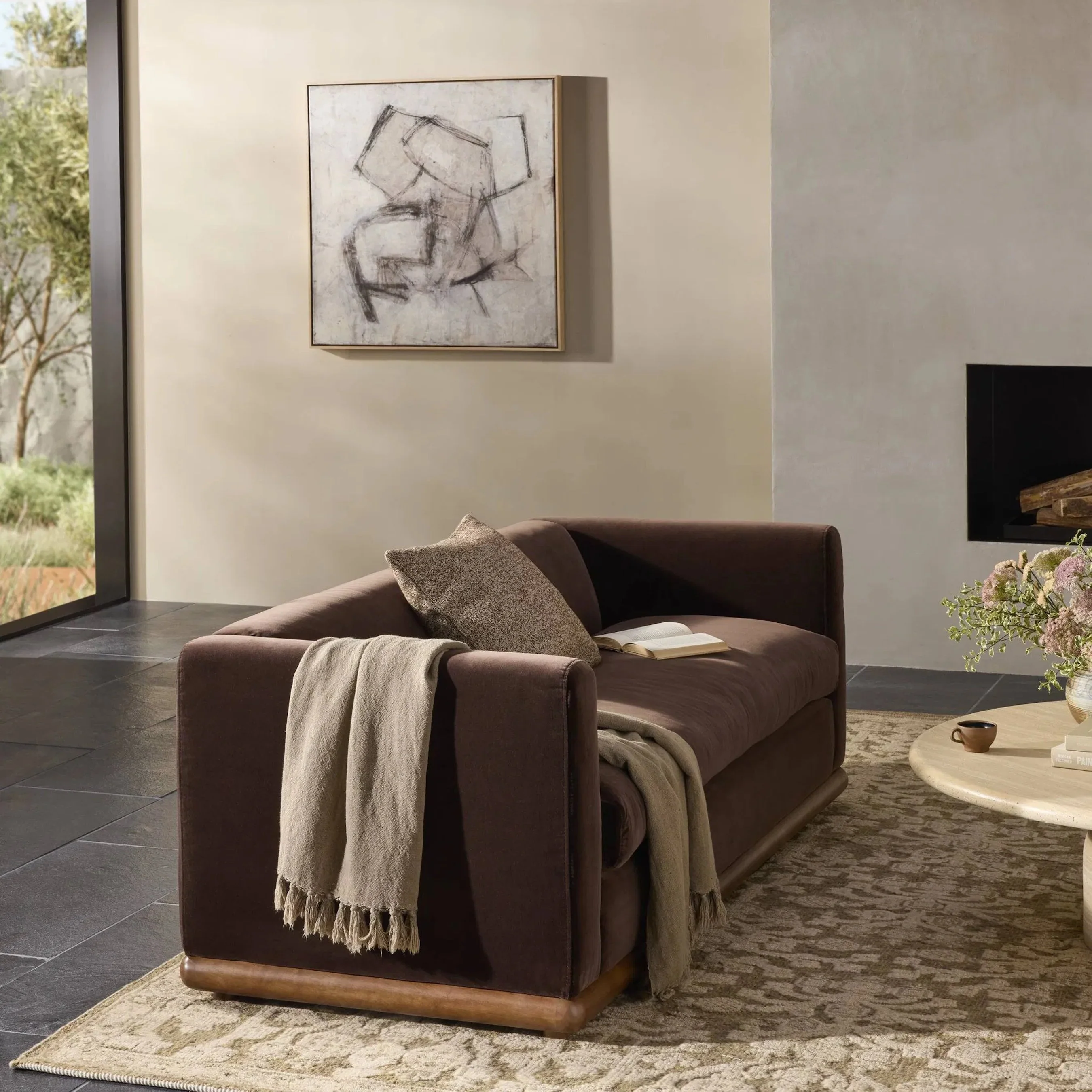 Elizabeth Sofa - Image 25