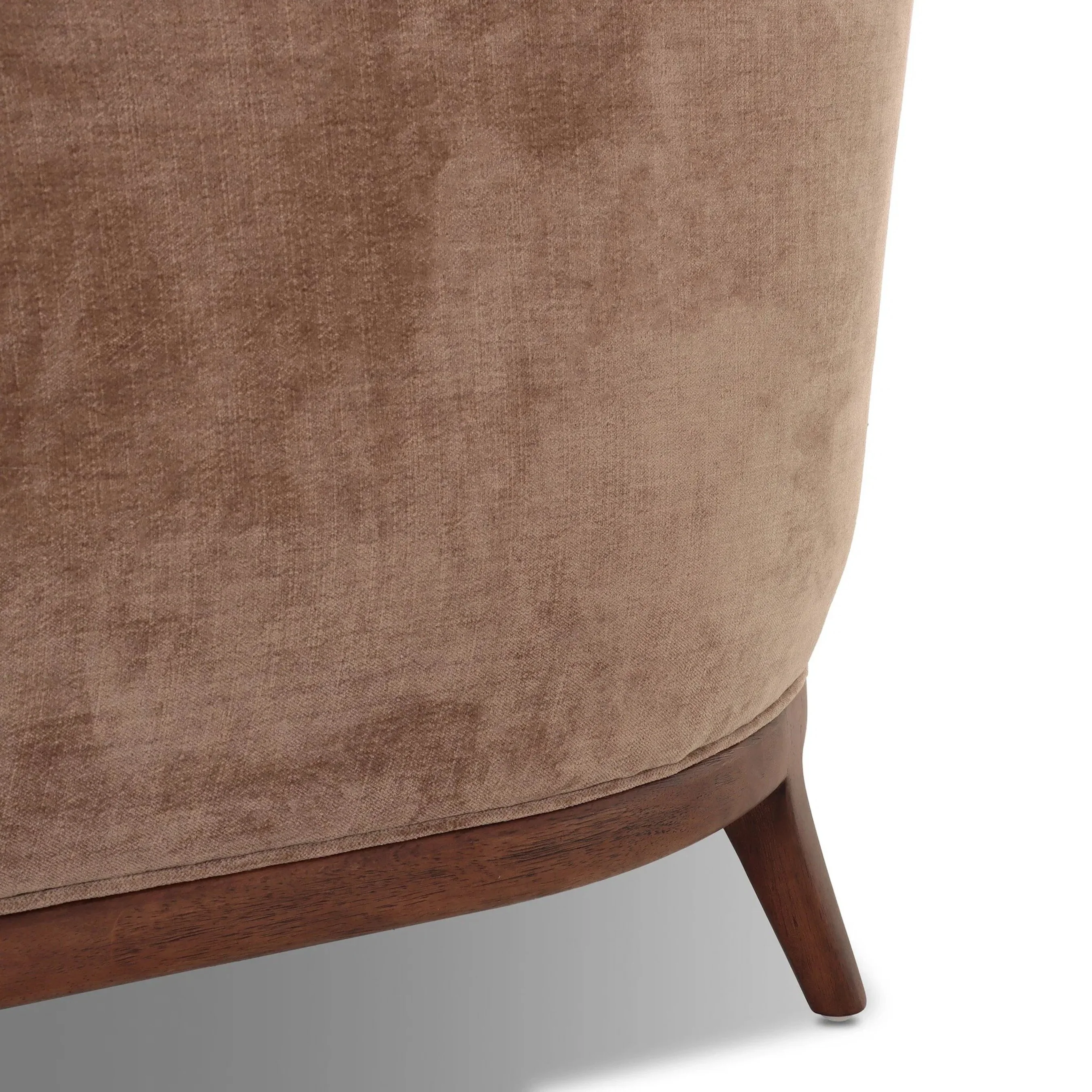 Ellsworth Sofa - Image 36