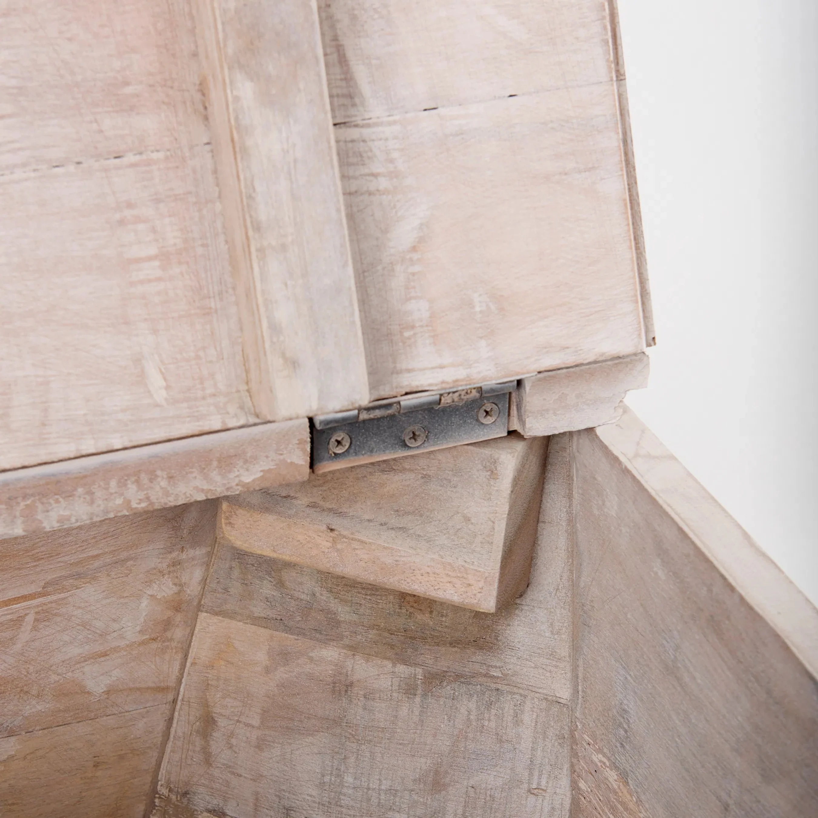 Esagono End/Side Table - Image 8
