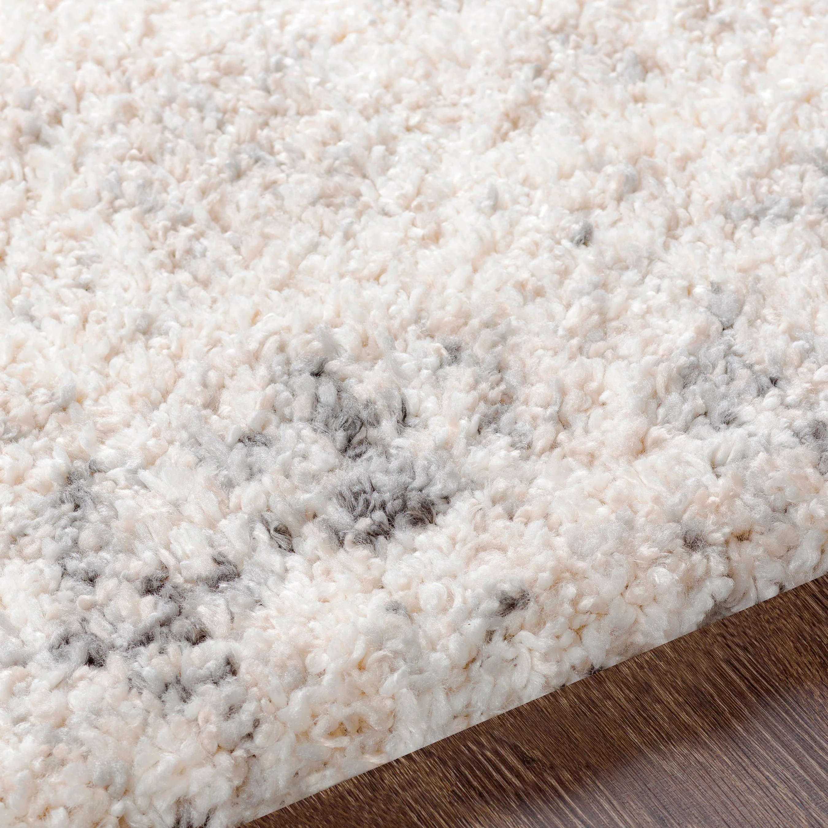 Eskimo Shag Rug - Image 7