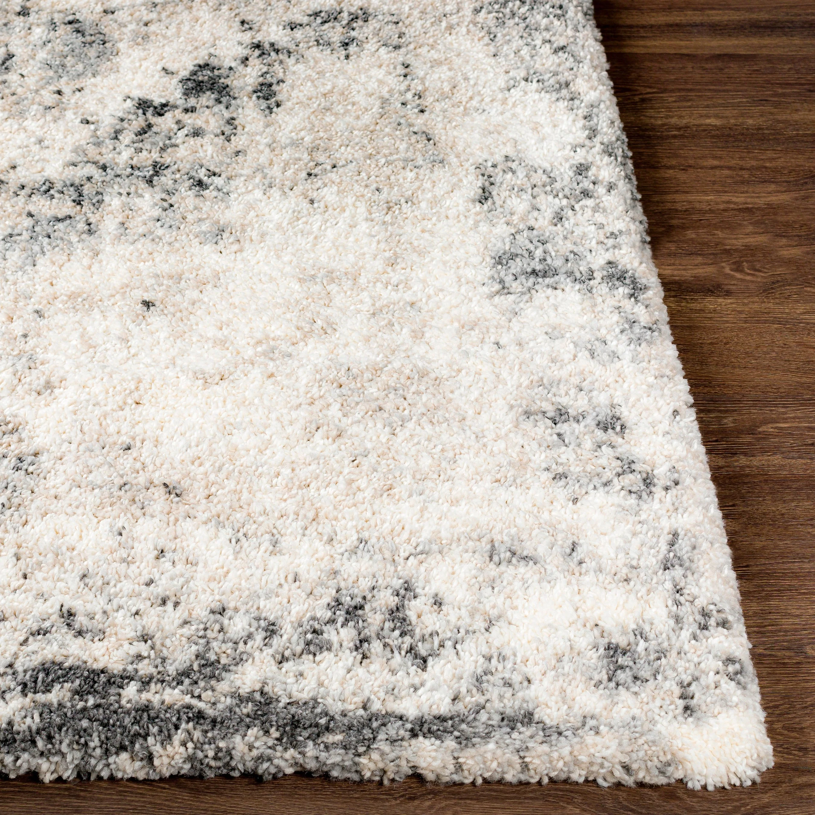 Eskimo Shag Rug - Image 9