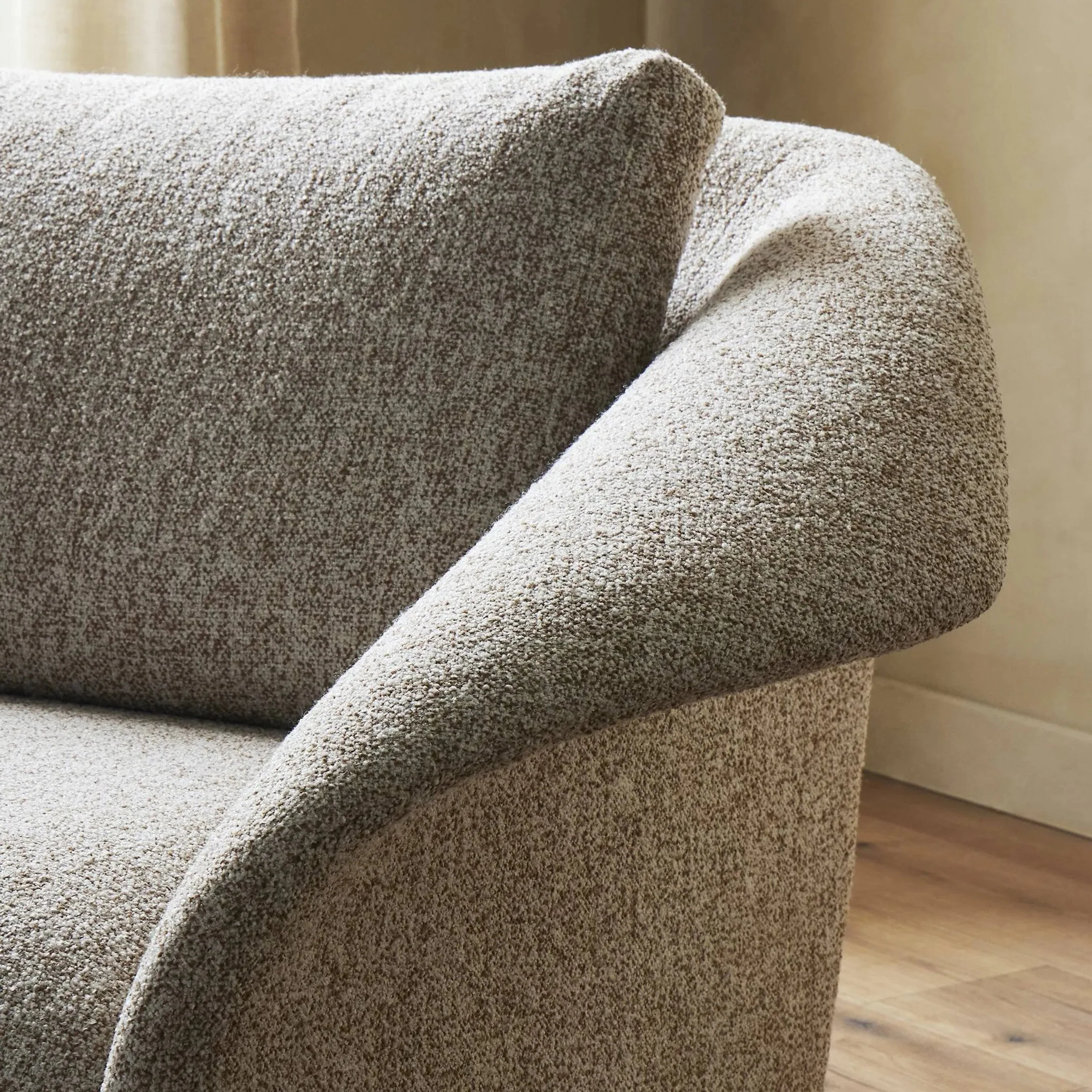 Ezra Swivel Chair - Image 17