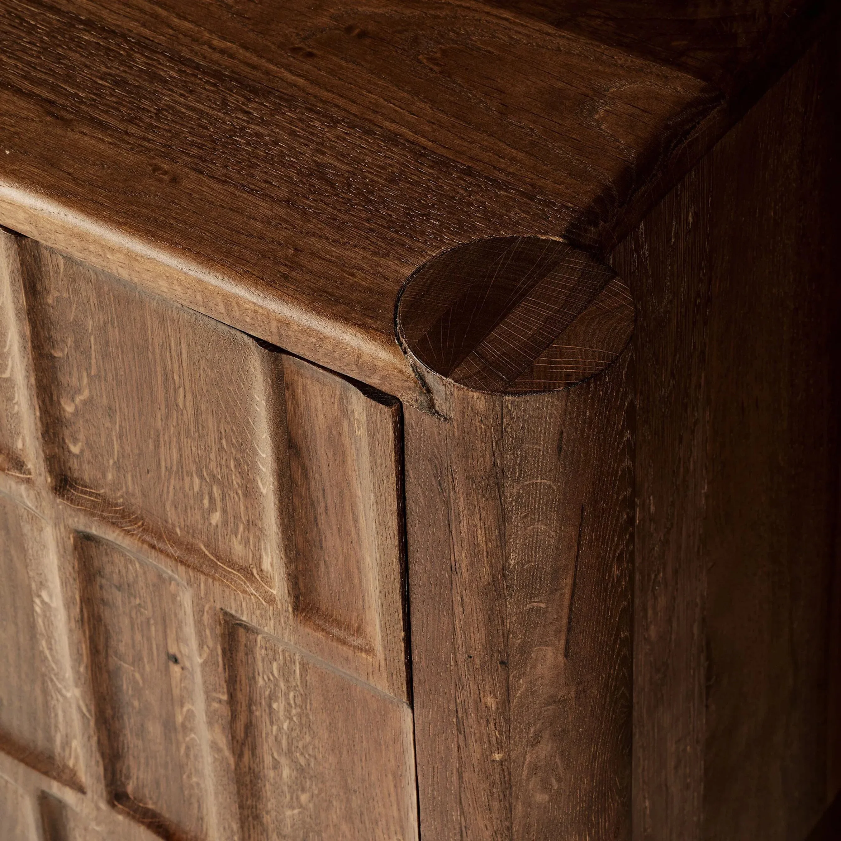Ezri Media Console - Image 18
