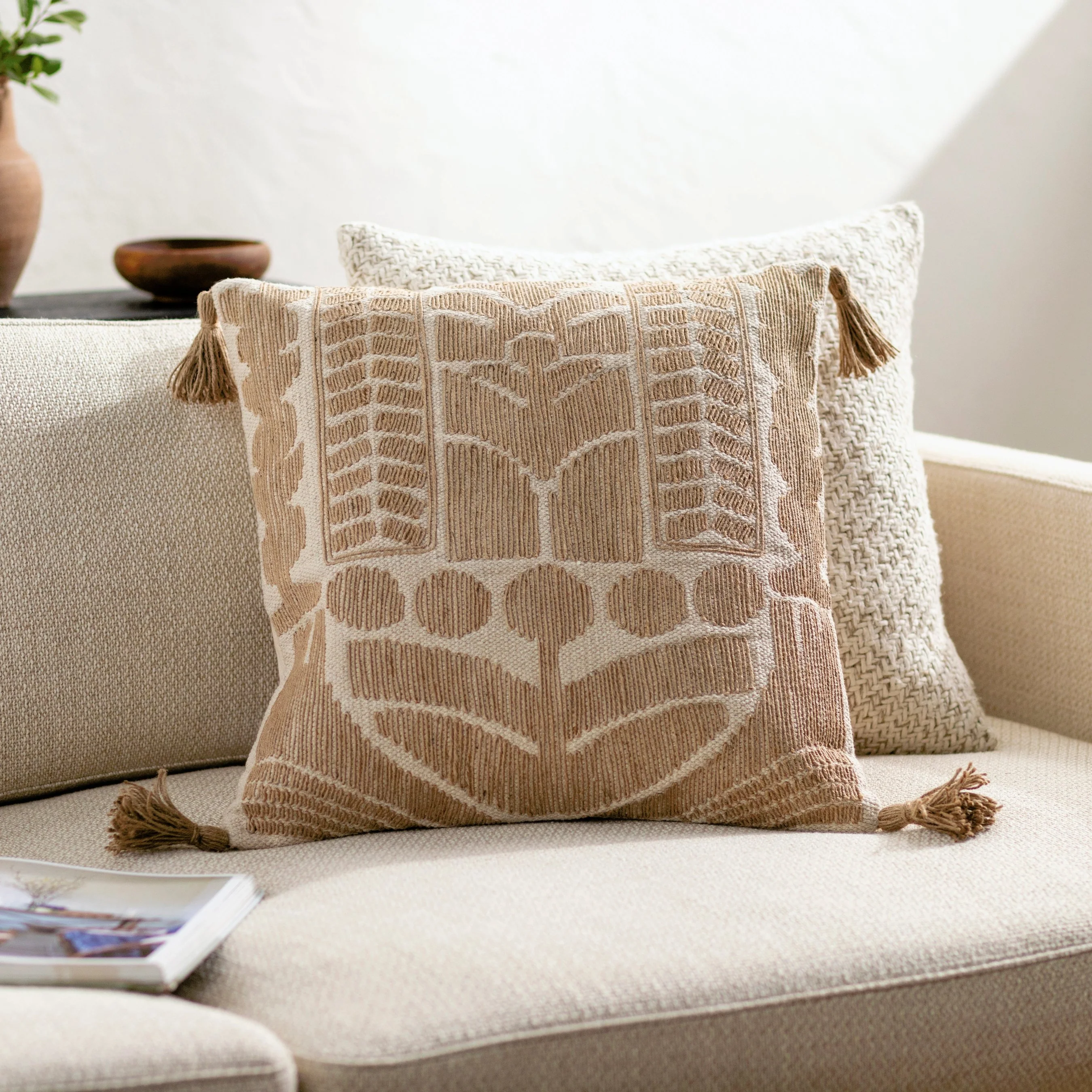 Farley Pillow - 481711 - Image 3