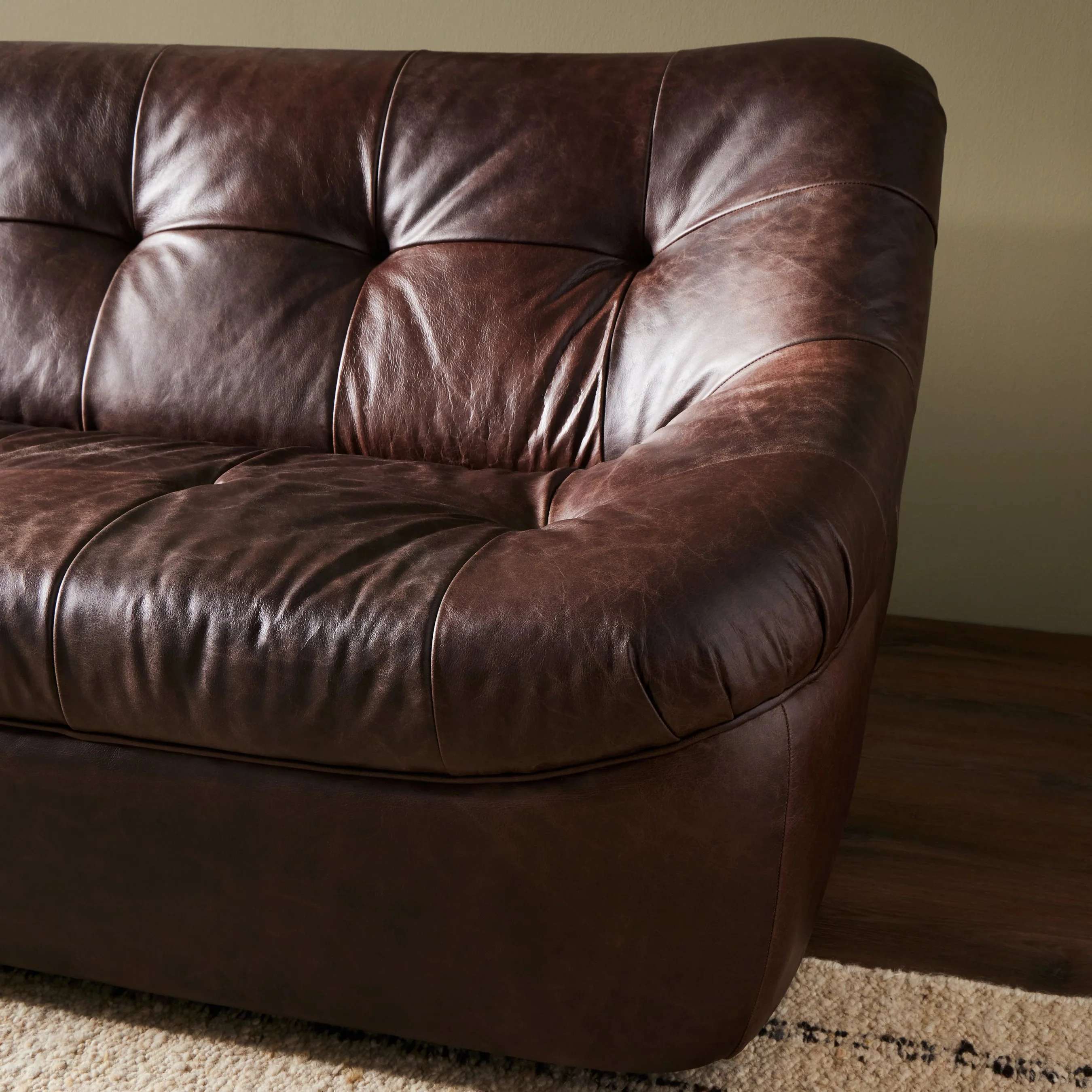 Farley Sofa - Image 12