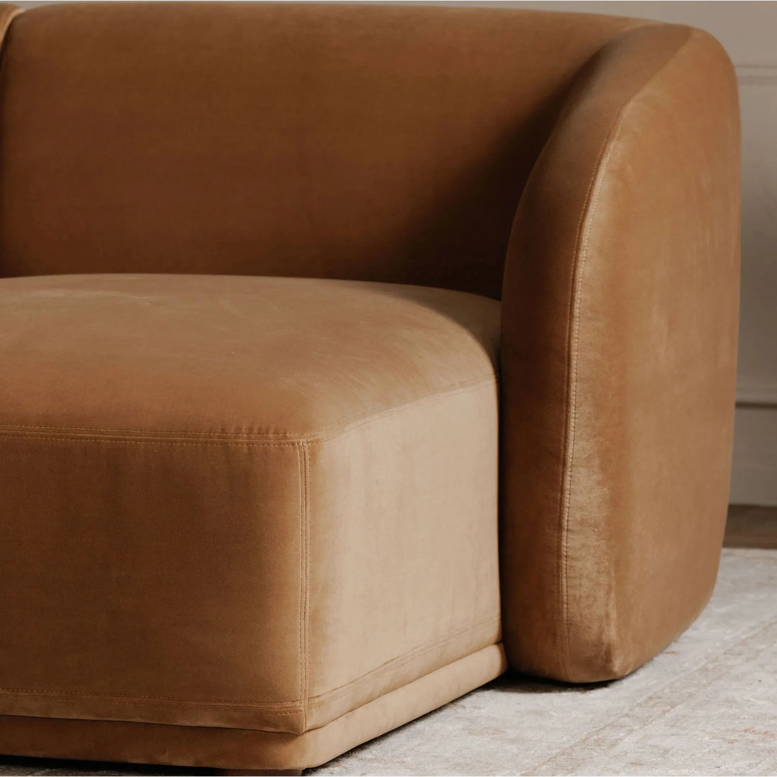 Faye Sectional - Image 45