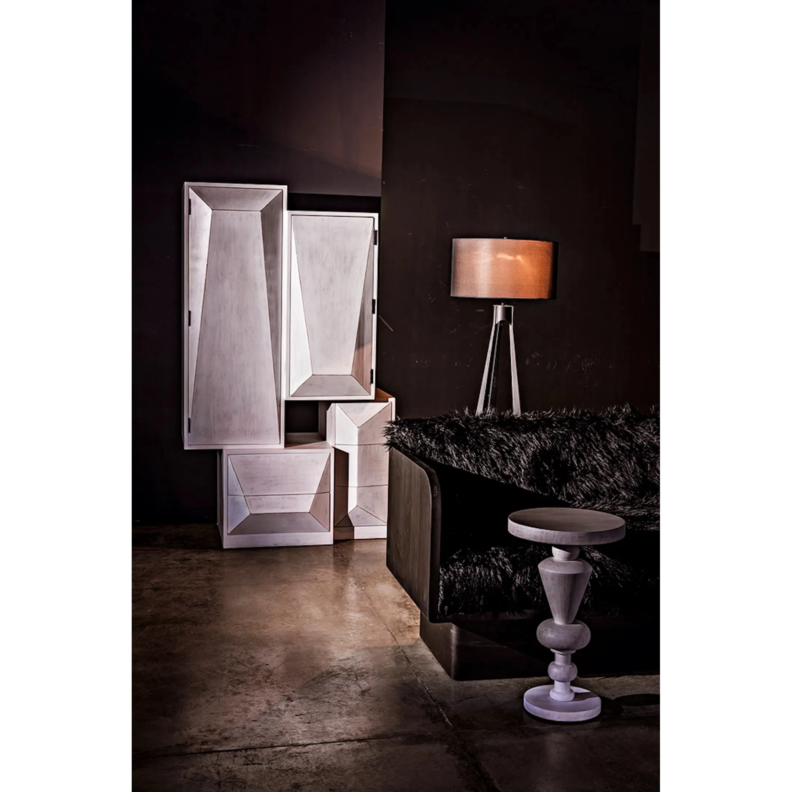 Fenring Side Table - Image 13