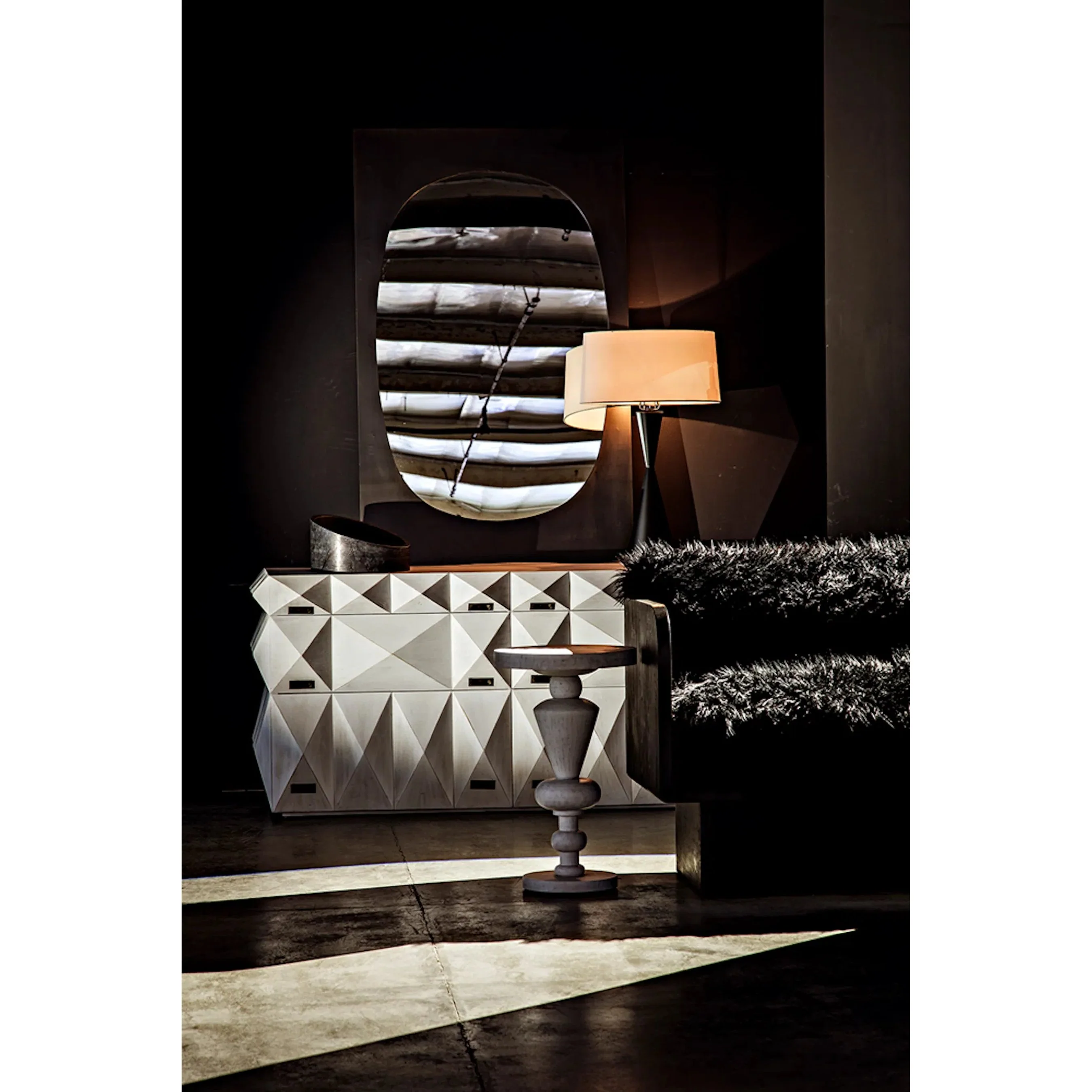 Fenring Side Table - Image 14