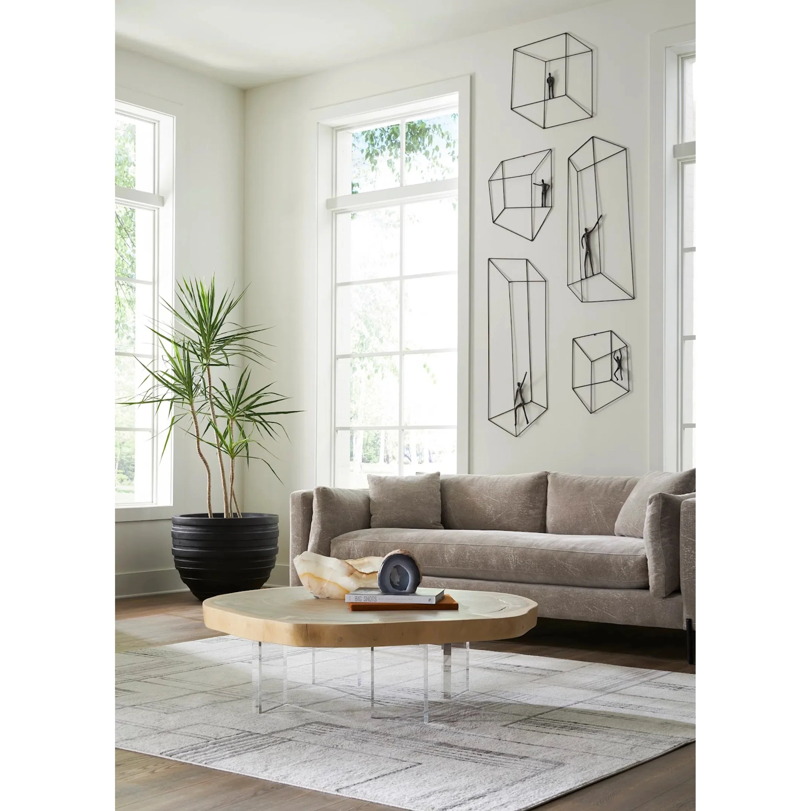 Floating Coffee Table with Acrylic Legs - Image 8