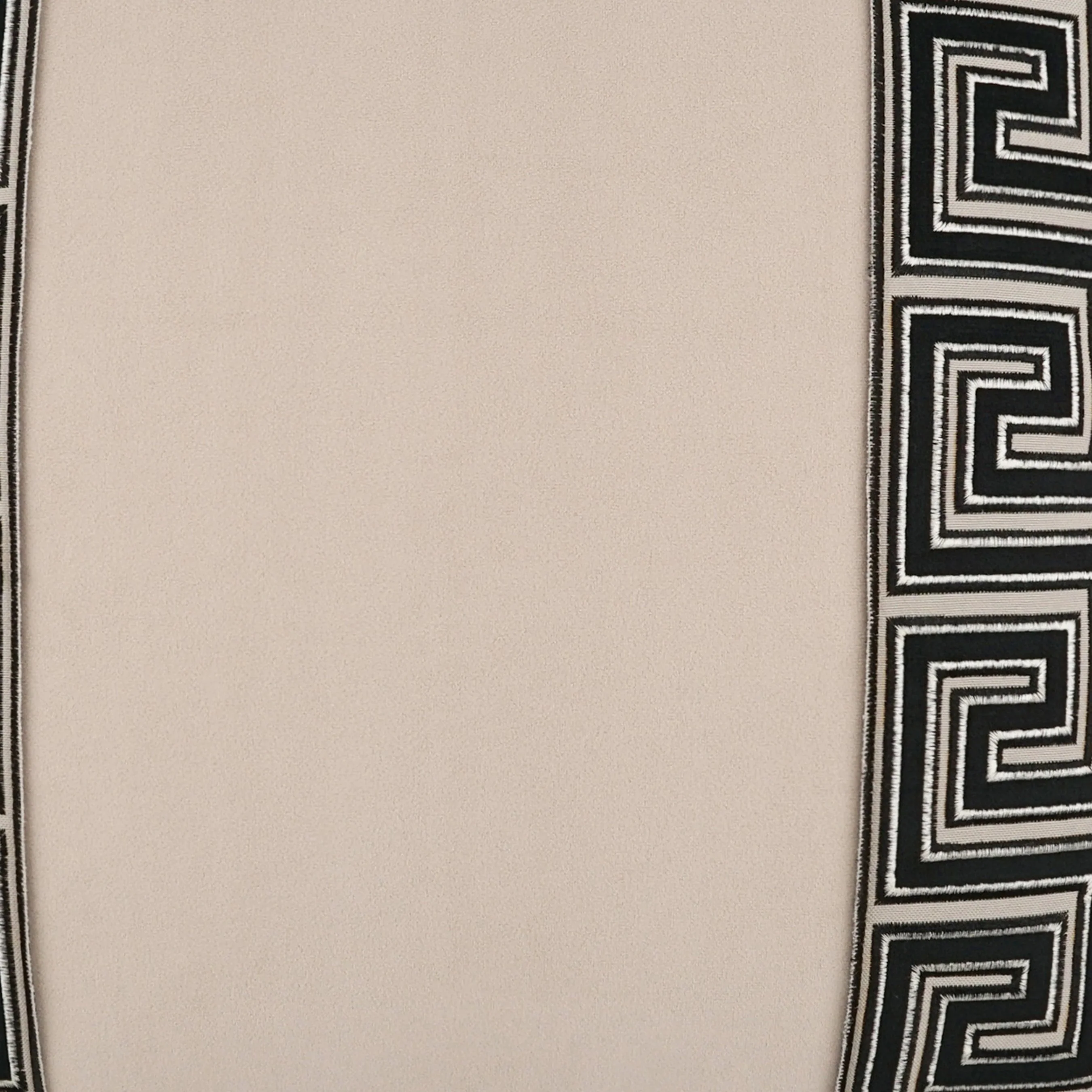 Fontanelle Pillow - Image 4