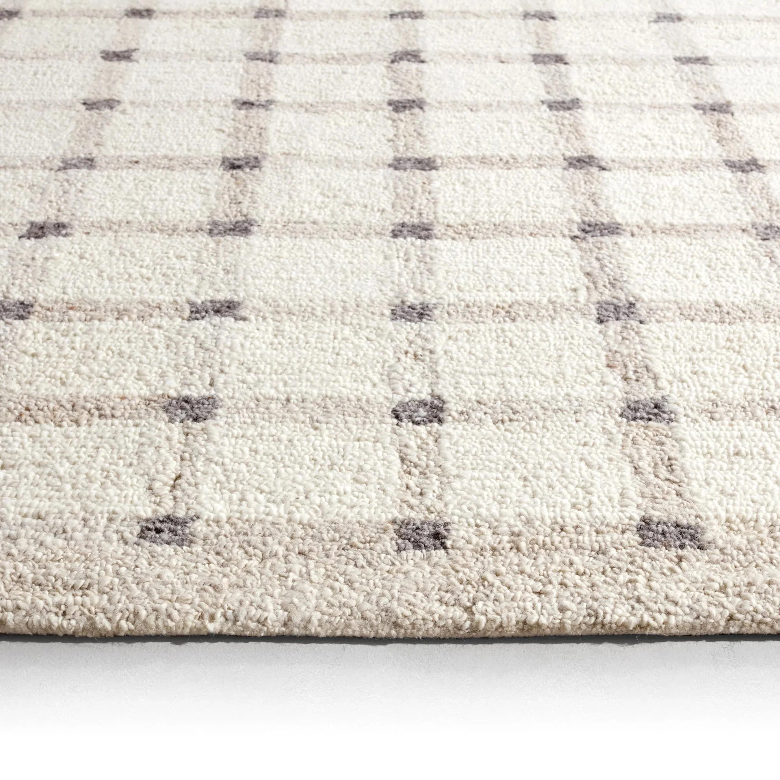 Form And Weave FAW02 Rug - Image 2