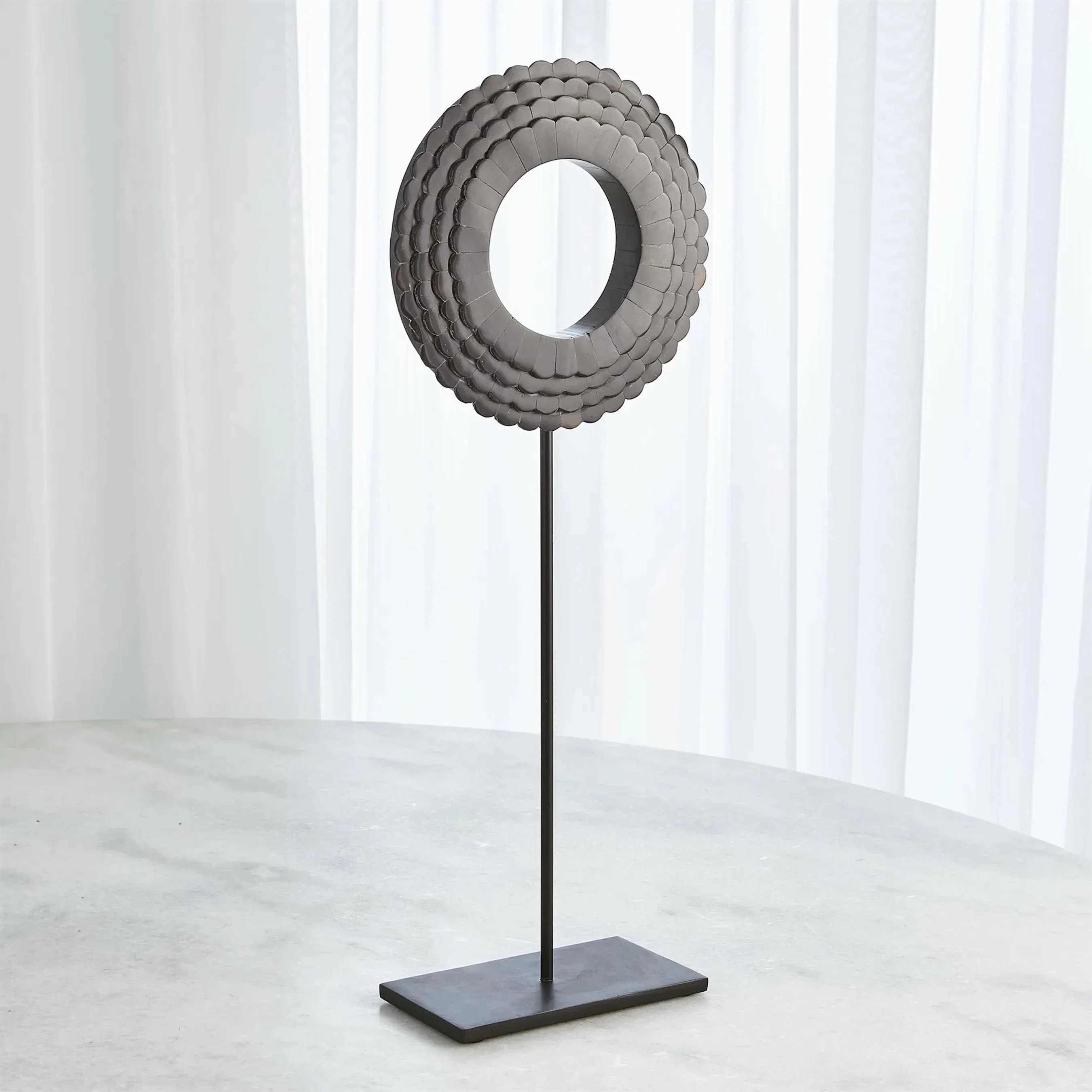 Four Layer Horn Scalloped Mounted Ring - Image 5