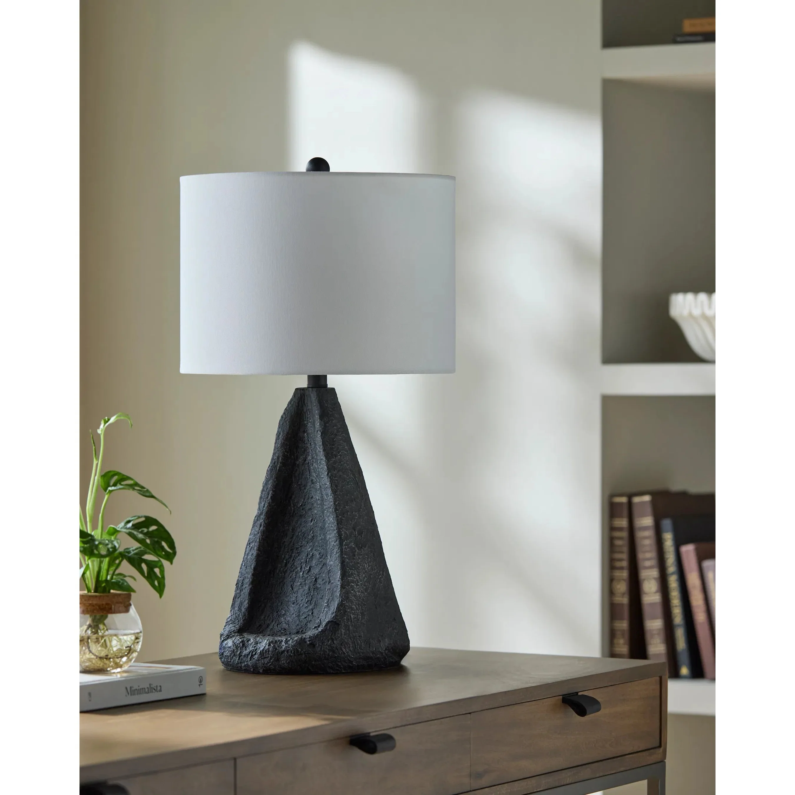 Fuego Accent Tabble Lamp - Short - Image 2