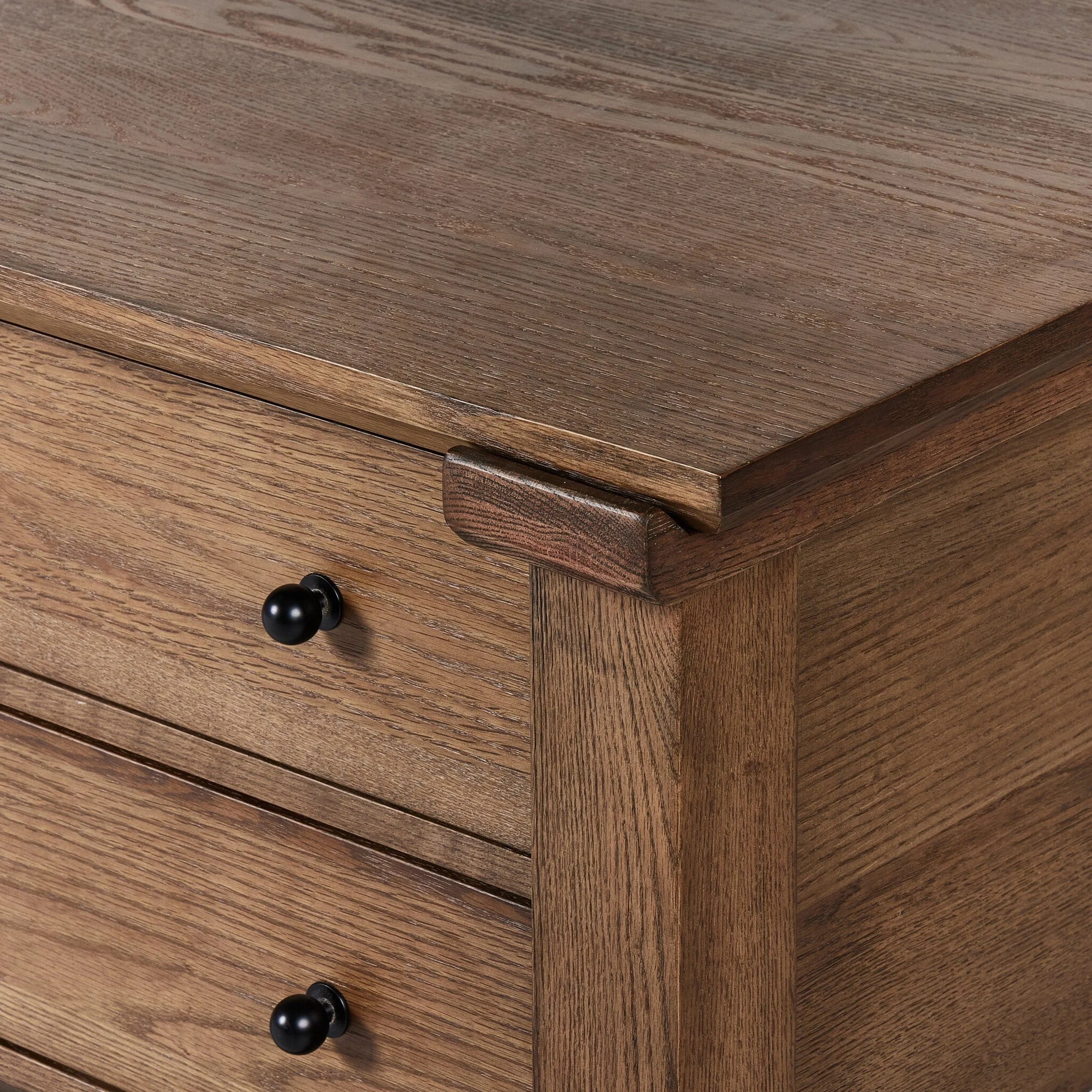 Gardendale Kitchen Island - Image 7