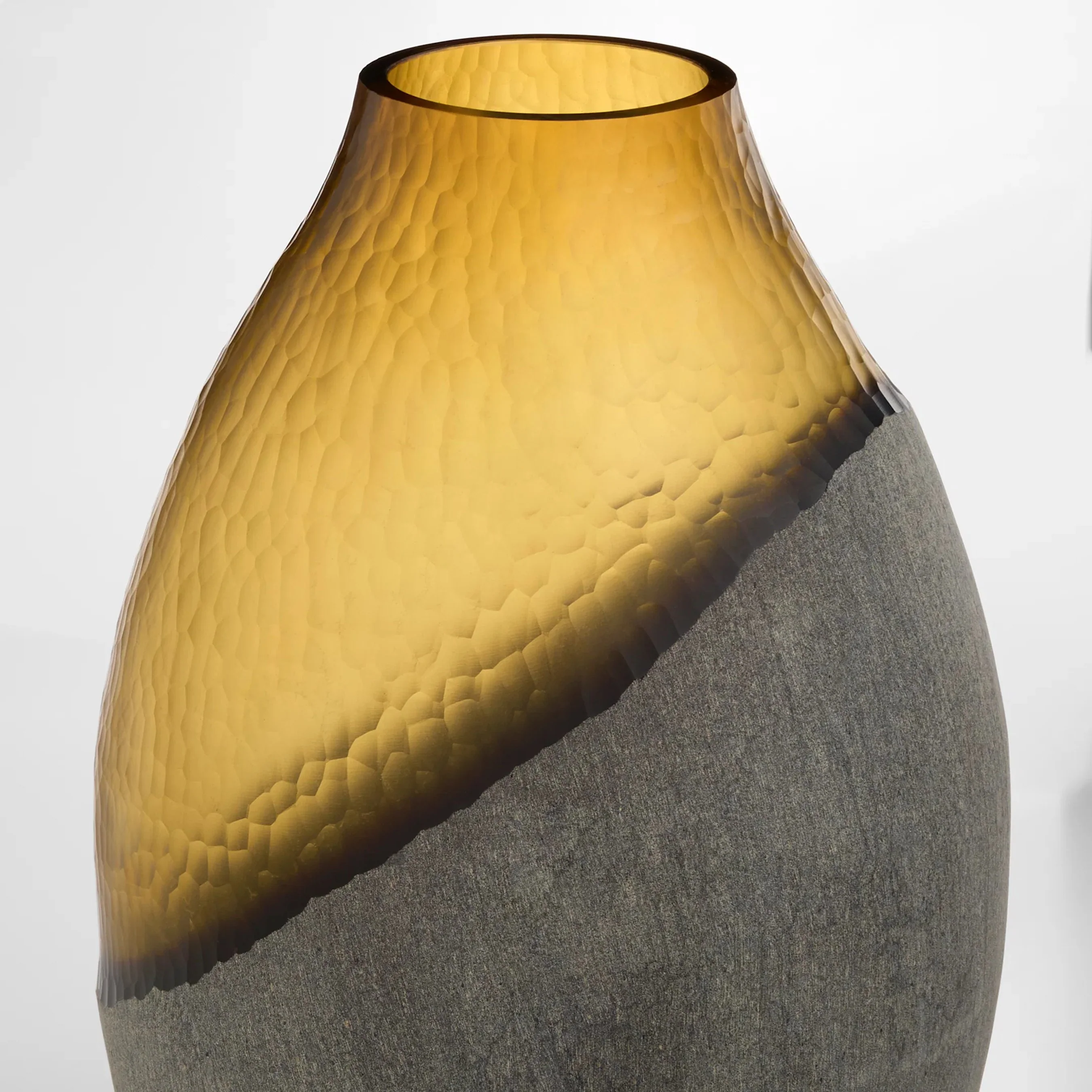Geode Vase - Image 3