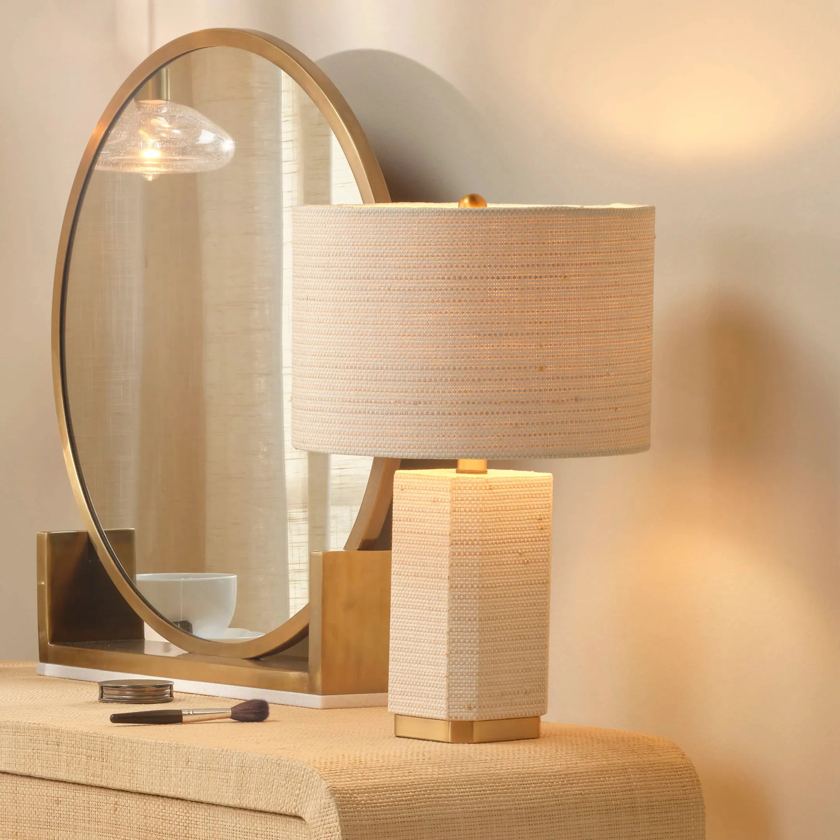 Haisley Table Lamp - Image 3