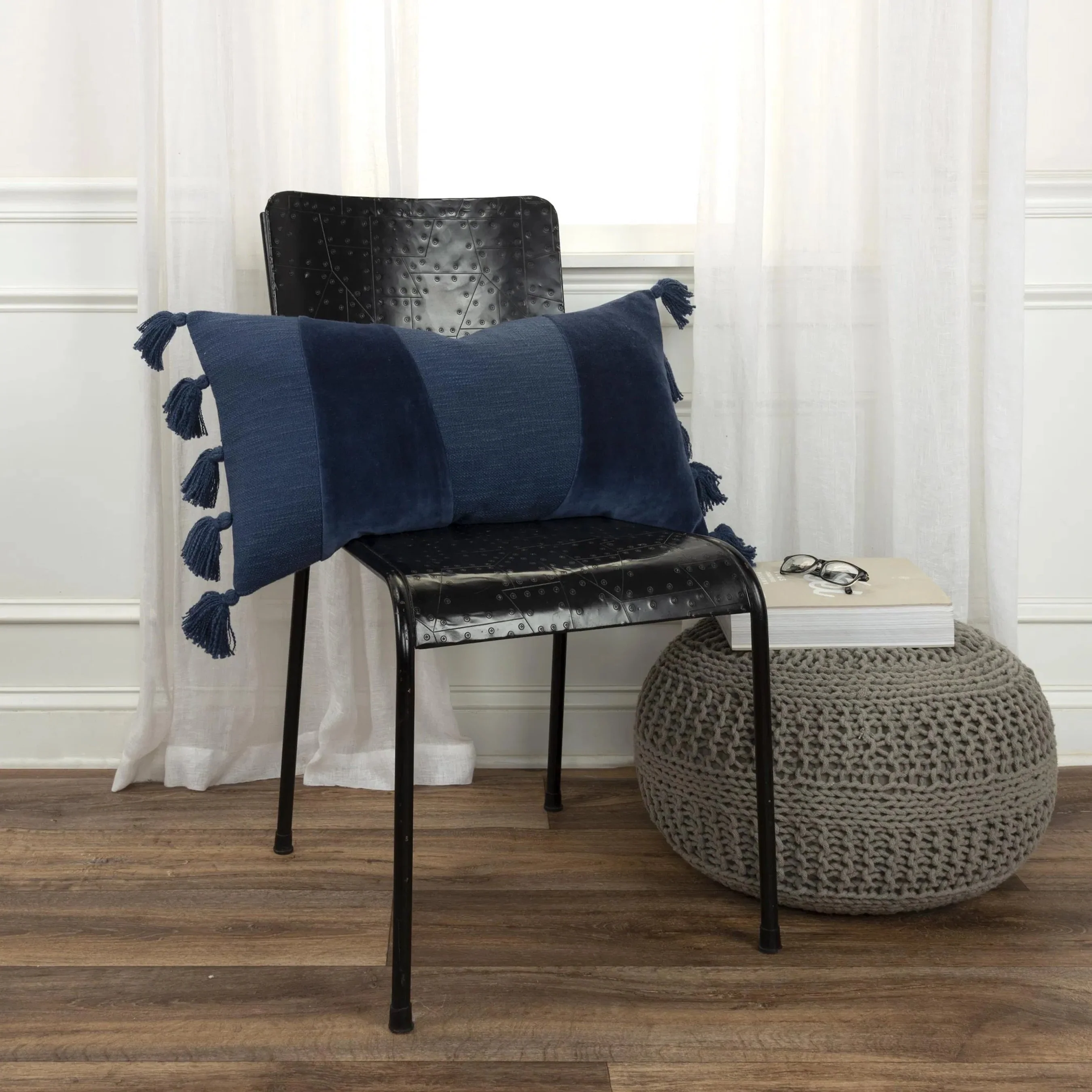 Harlan Pillow - Image 4