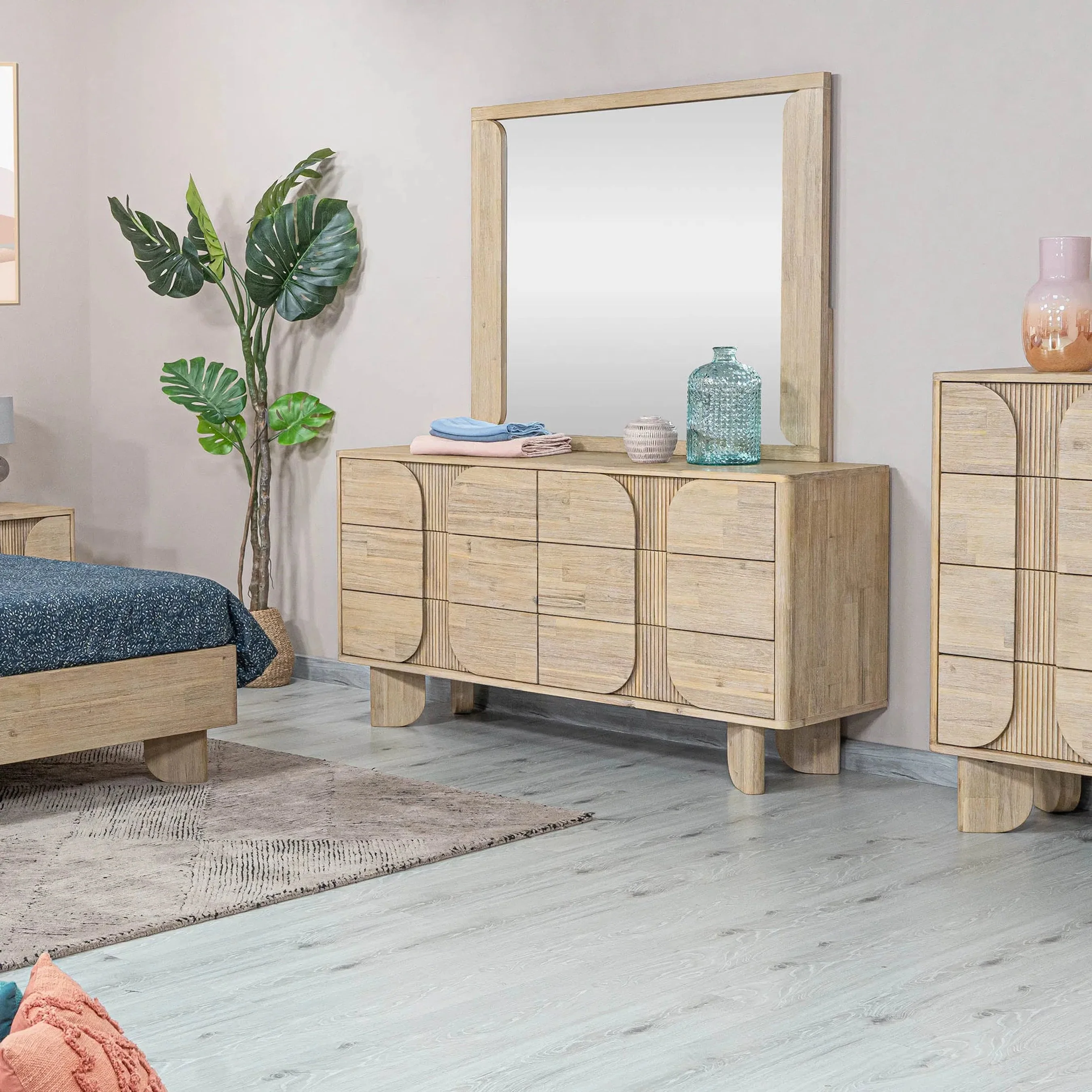 Haru 6-Drawer Dresser - Image 13