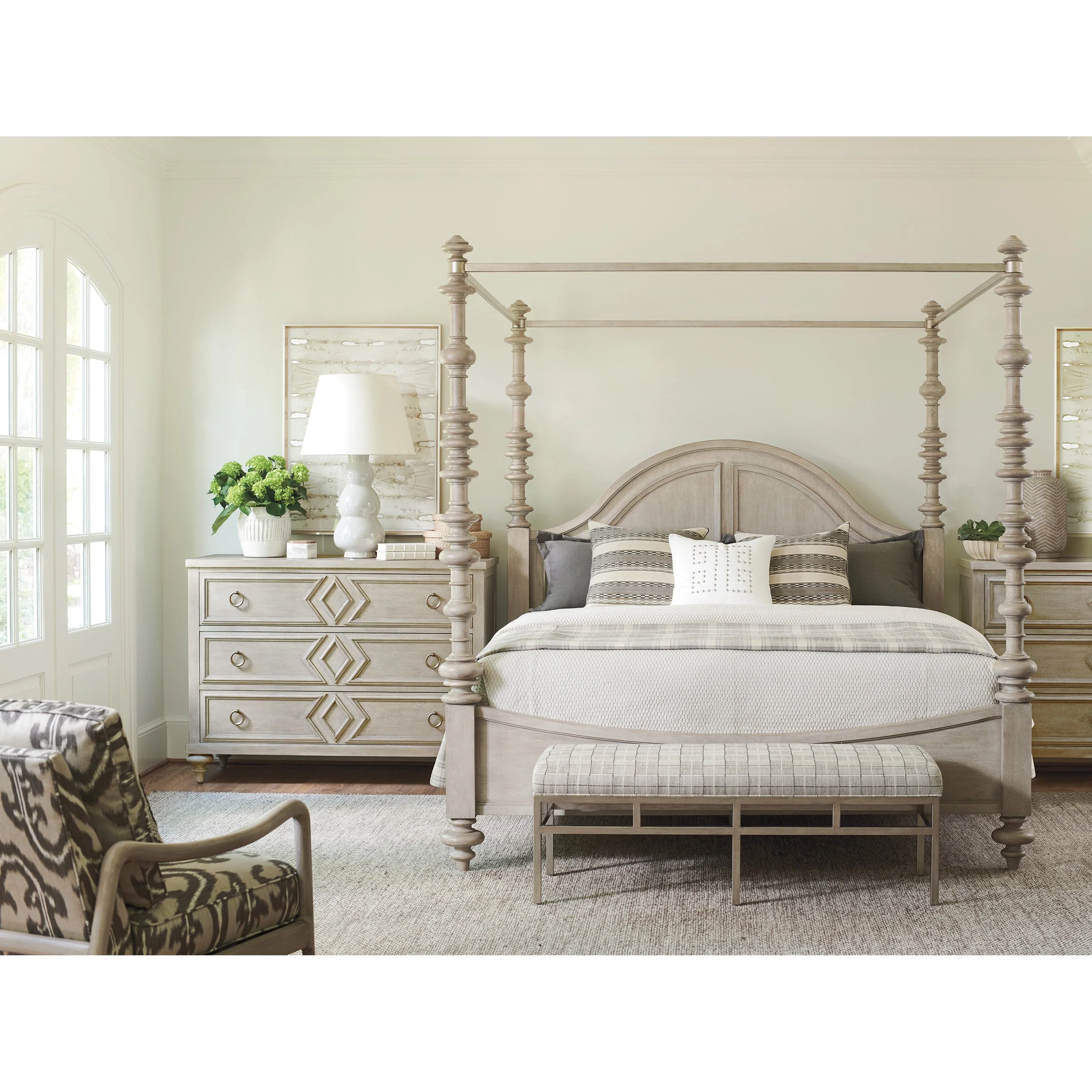 Heathercliff Poster Bed - Image 5