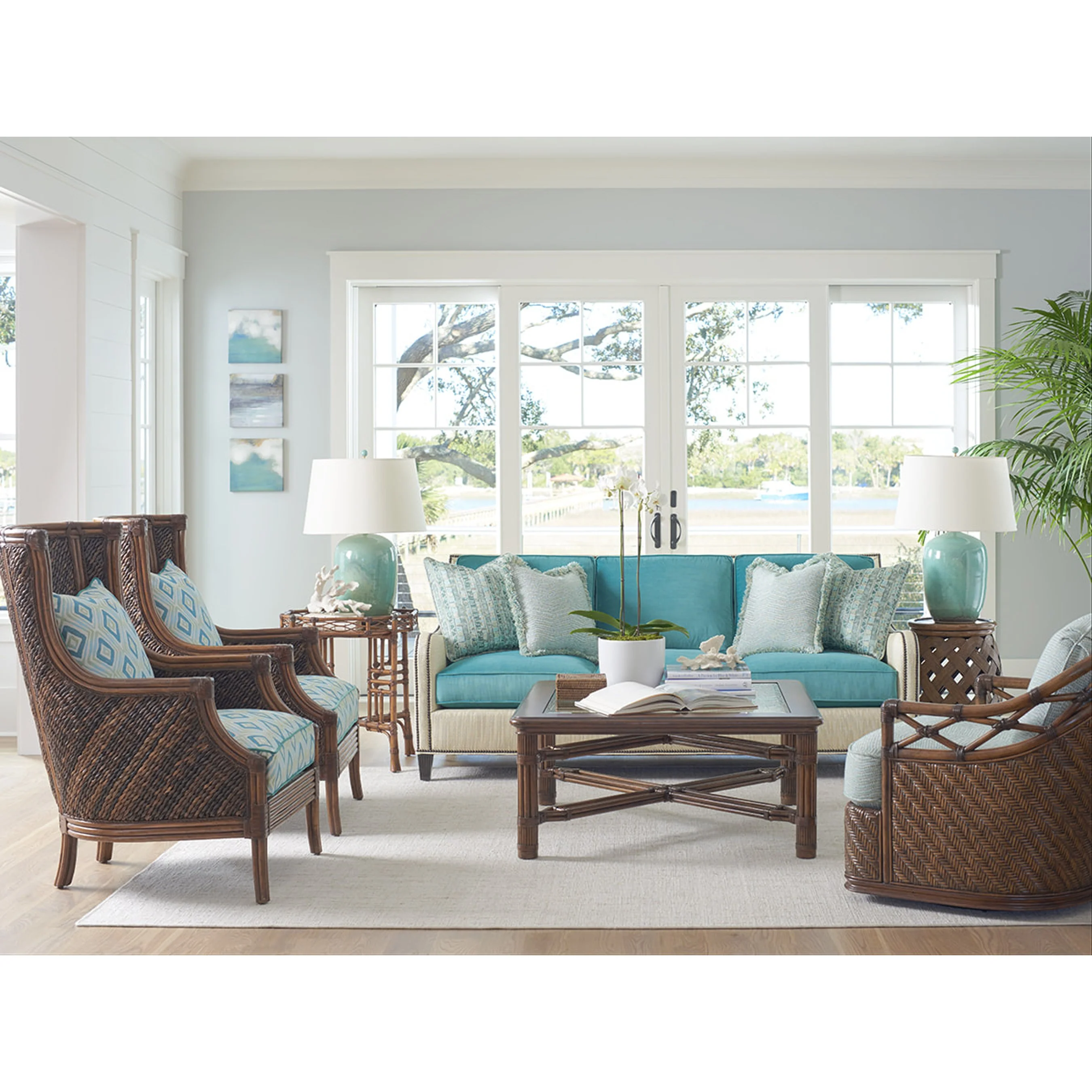 Hibiscus Round Accent Table - Image 8