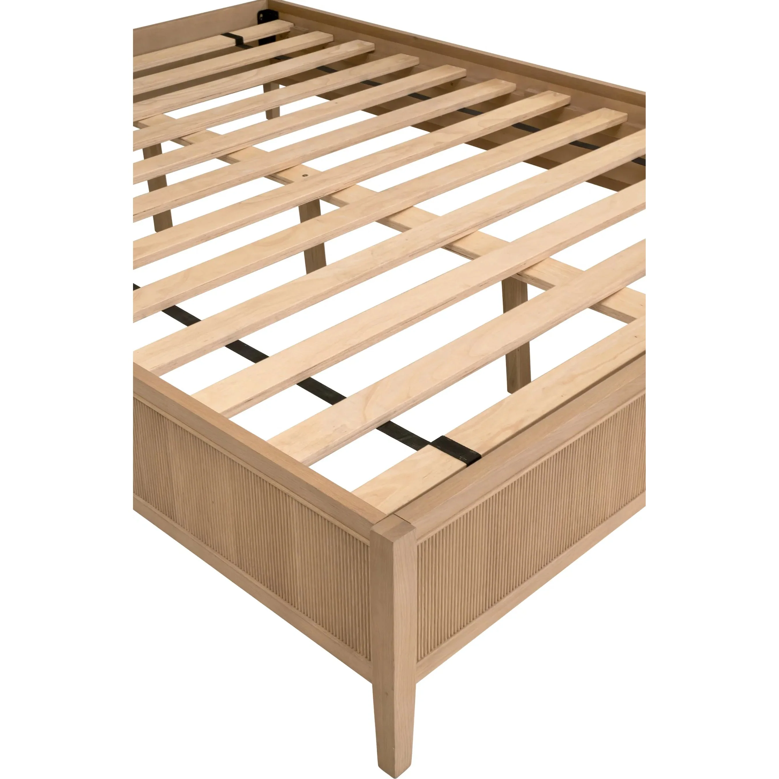 Highland Bed - Image 8
