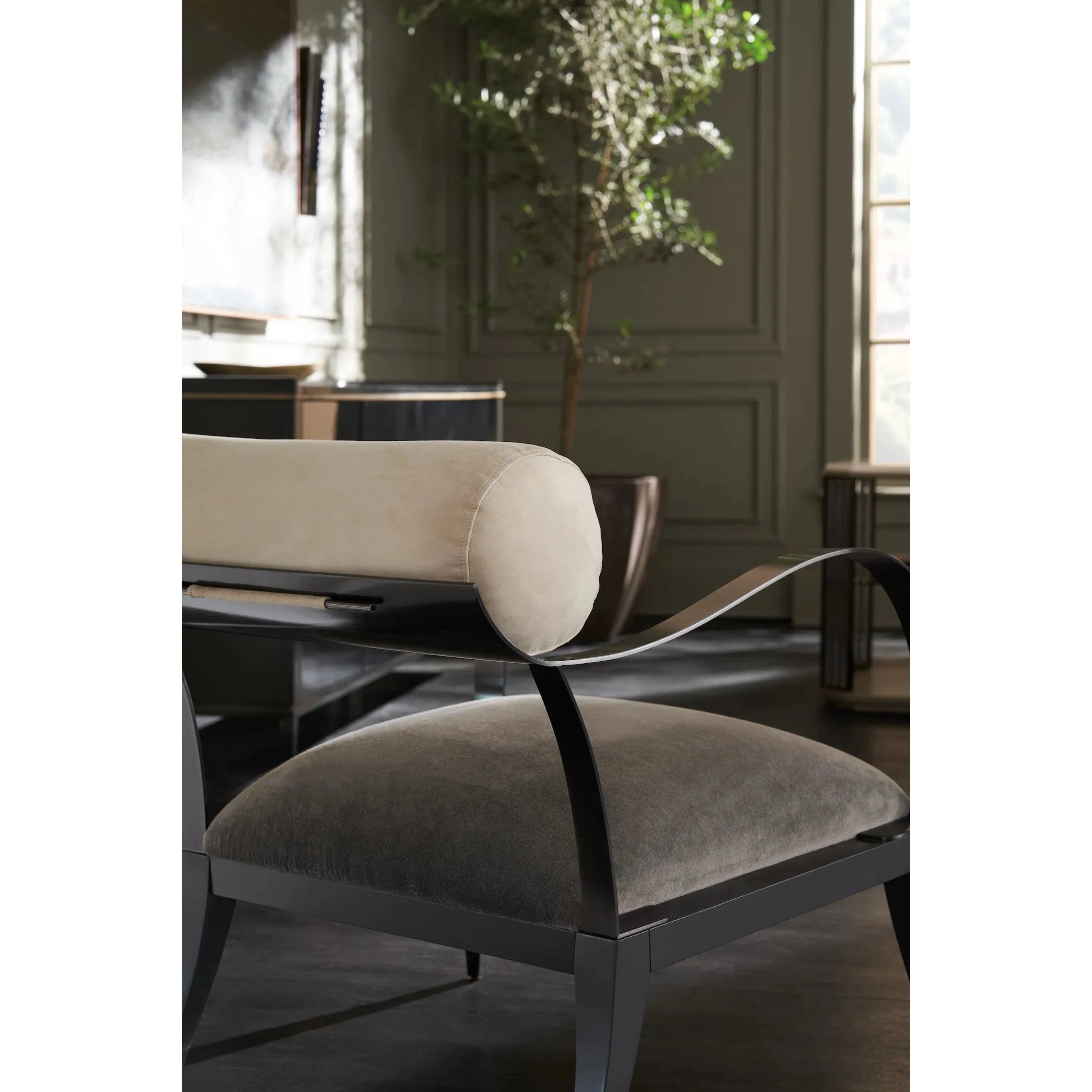 Homage Chair - Image 2