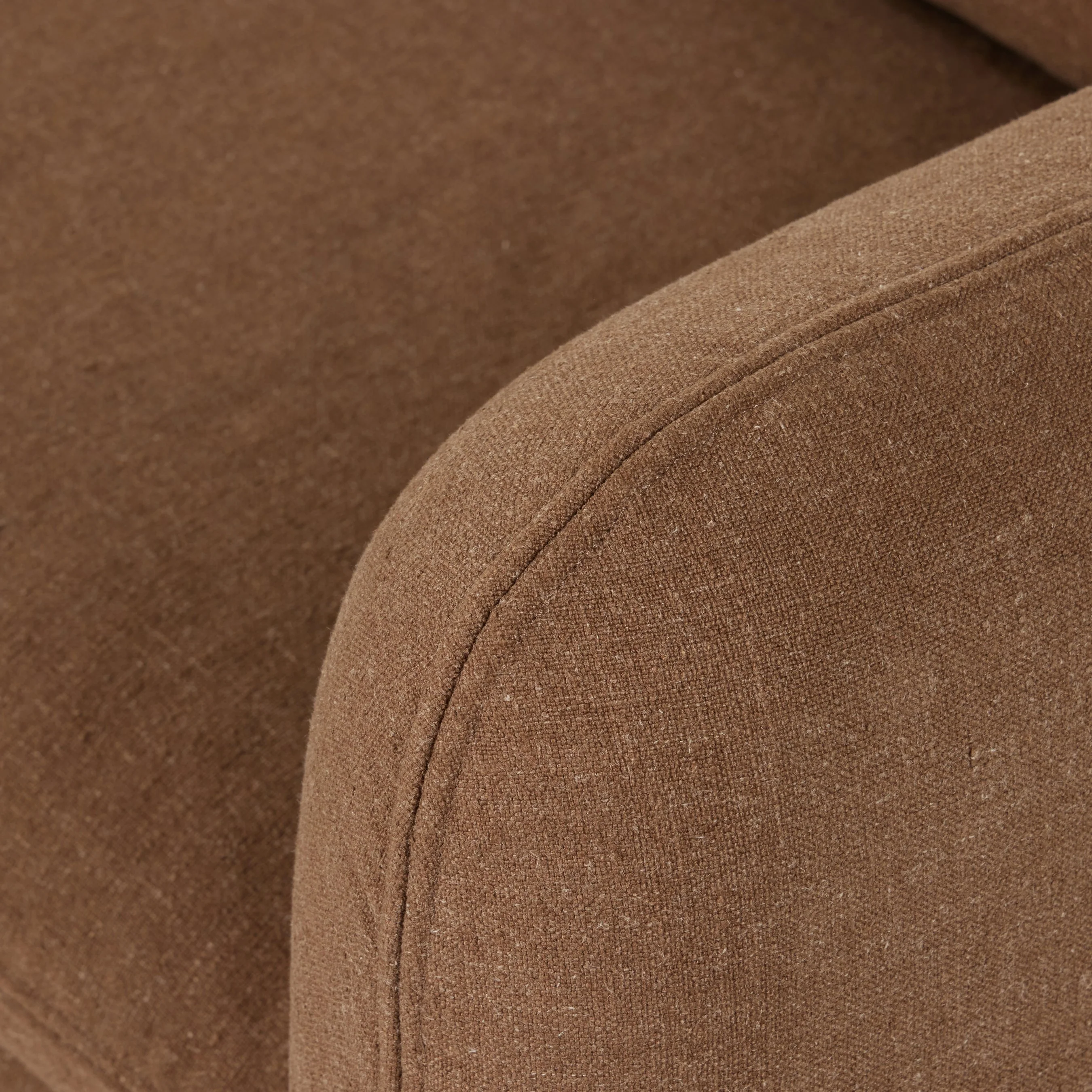 Ingel 5-Piece Sectional - Image 8